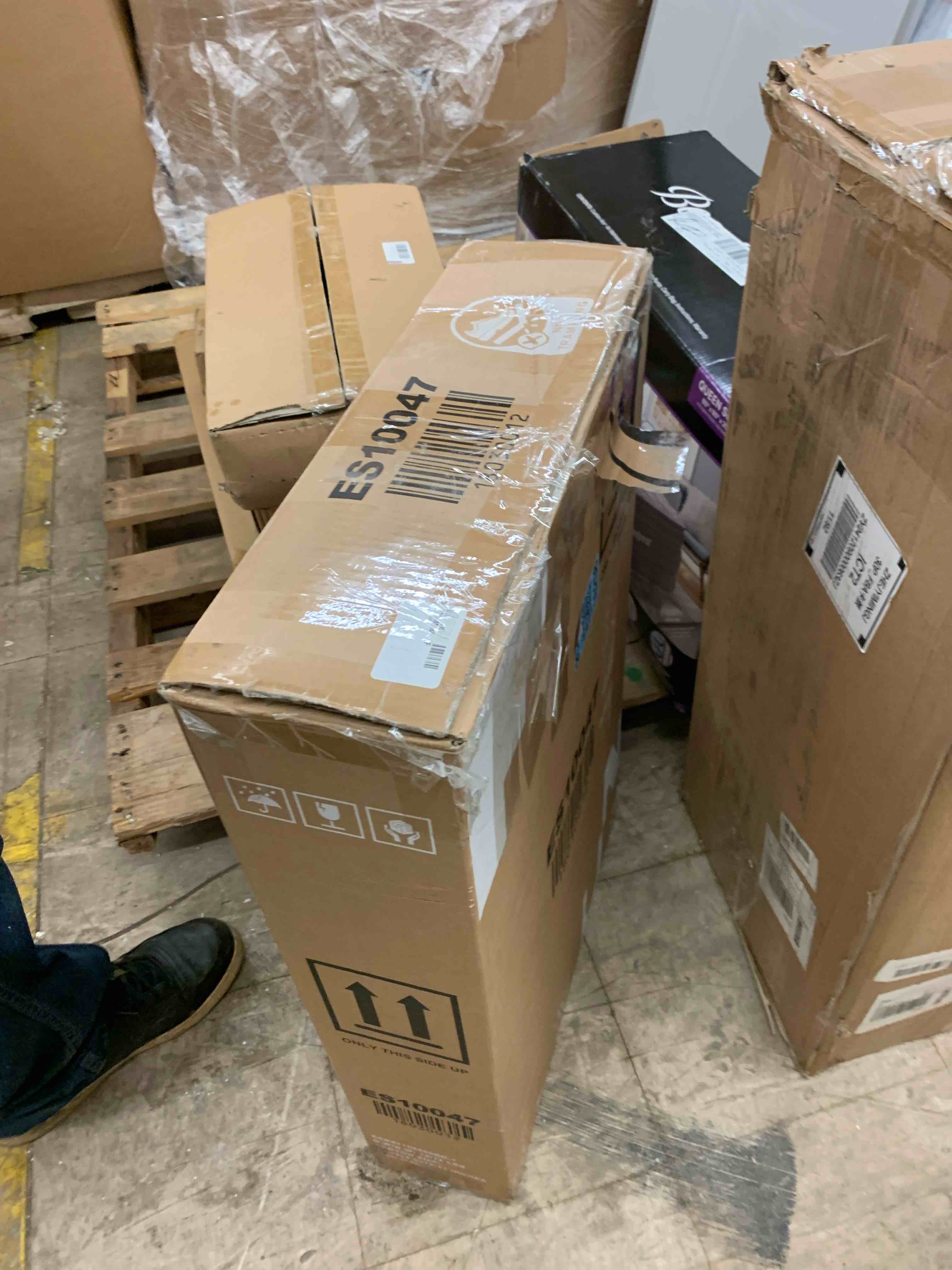 https://s3.amazonaws.com/lotting-images-prod/phillipi/PPE1986728_1746643233292.jpeg