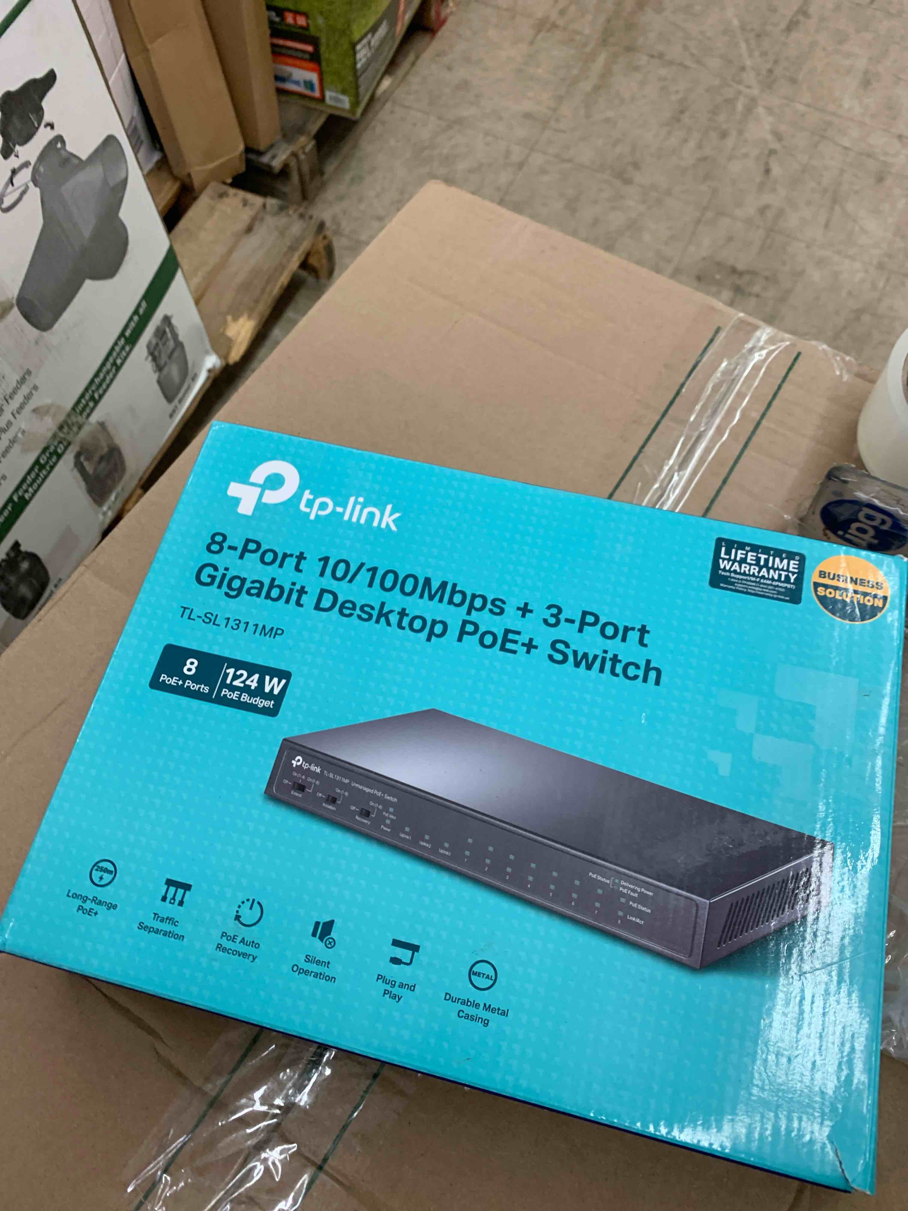 https://s3.amazonaws.com/lotting-images-prod/phillipi/PPE1986755_1746716038694.jpeg