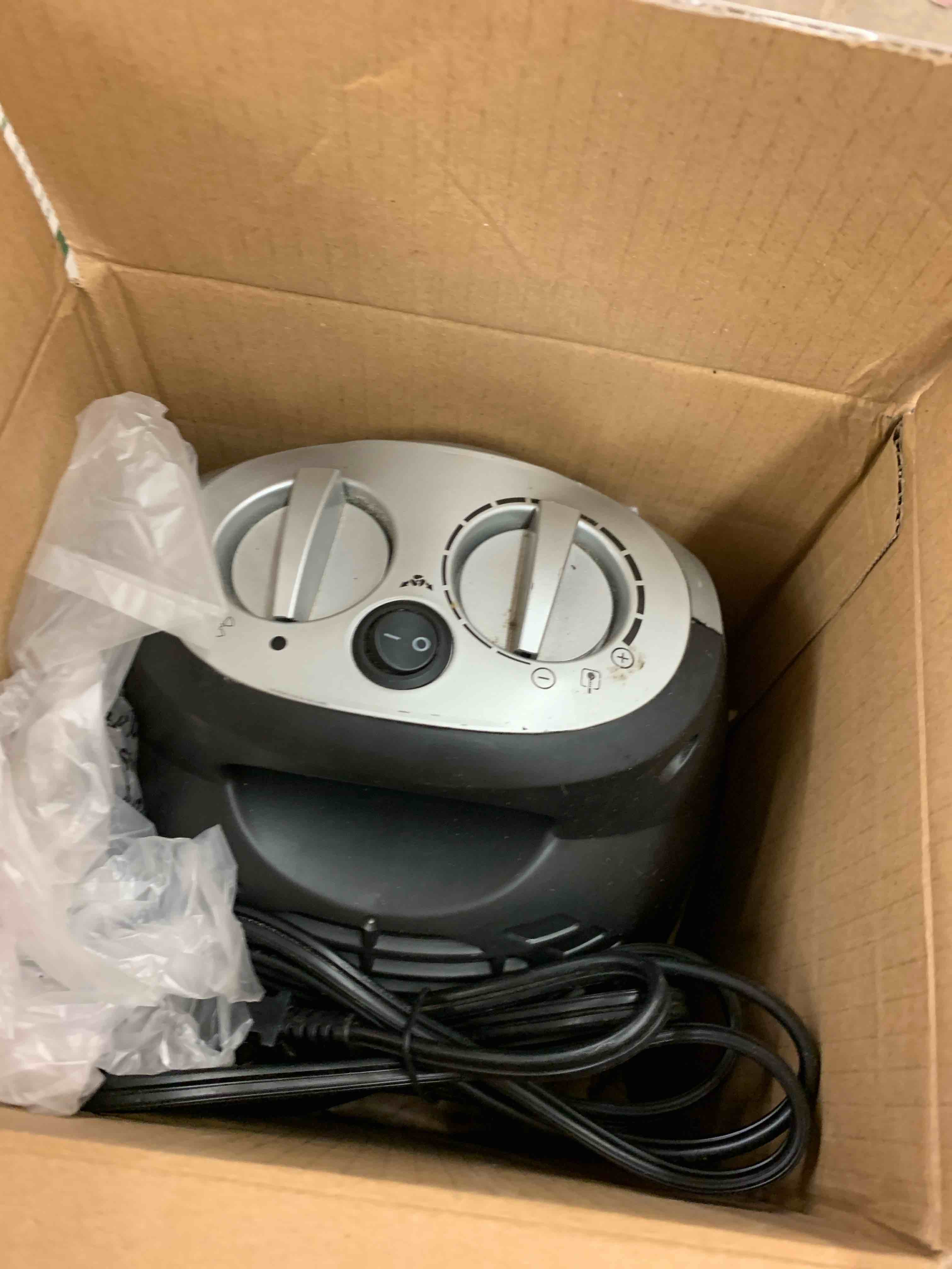 https://s3.amazonaws.com/lotting-images-prod/phillipi/PPE1986776_1746720003054.jpeg