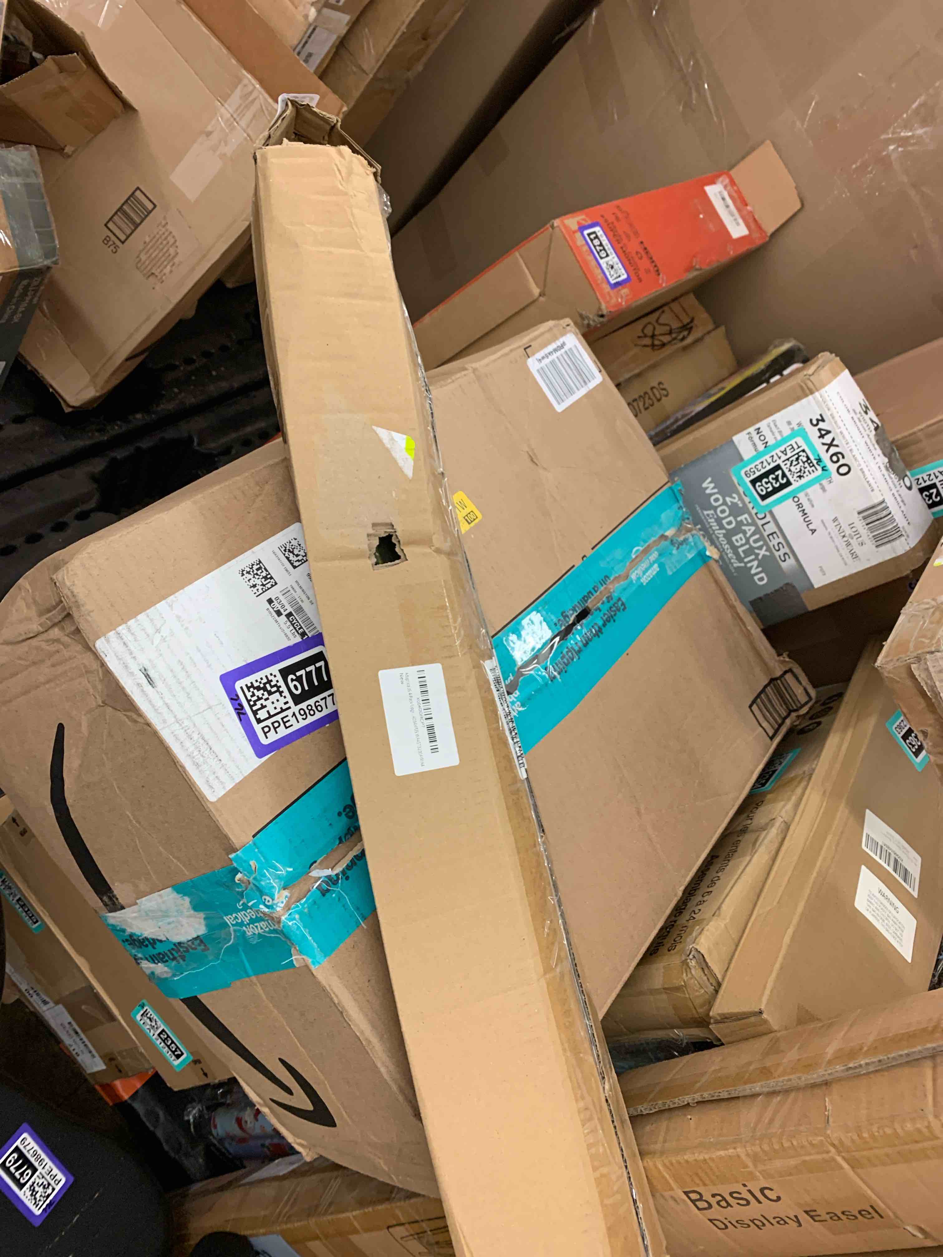 https://s3.amazonaws.com/lotting-images-prod/phillipi/PPE1986782_1746800640429.jpeg