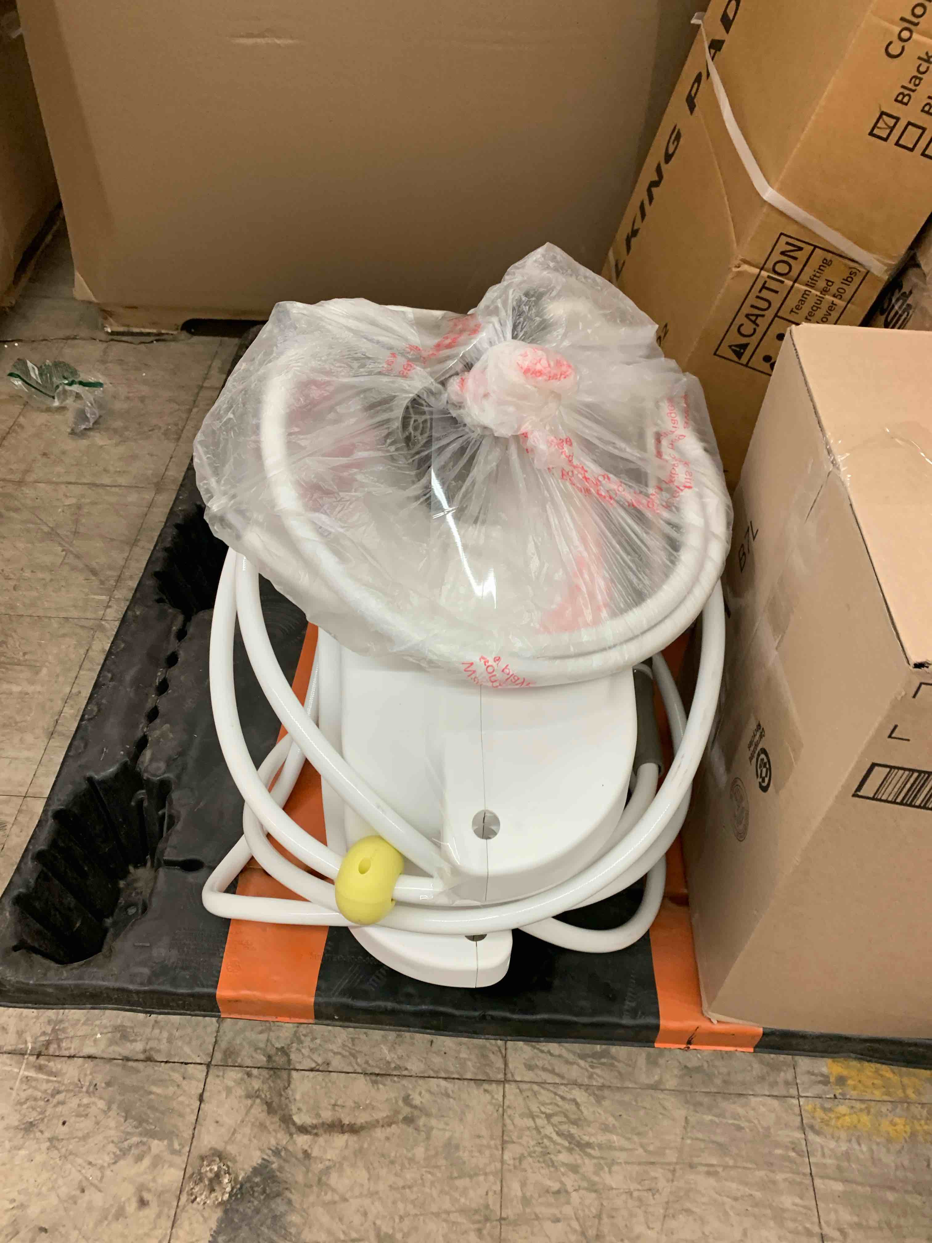 https://s3.amazonaws.com/lotting-images-prod/phillipi/PPE1986793_1746803428483.jpeg