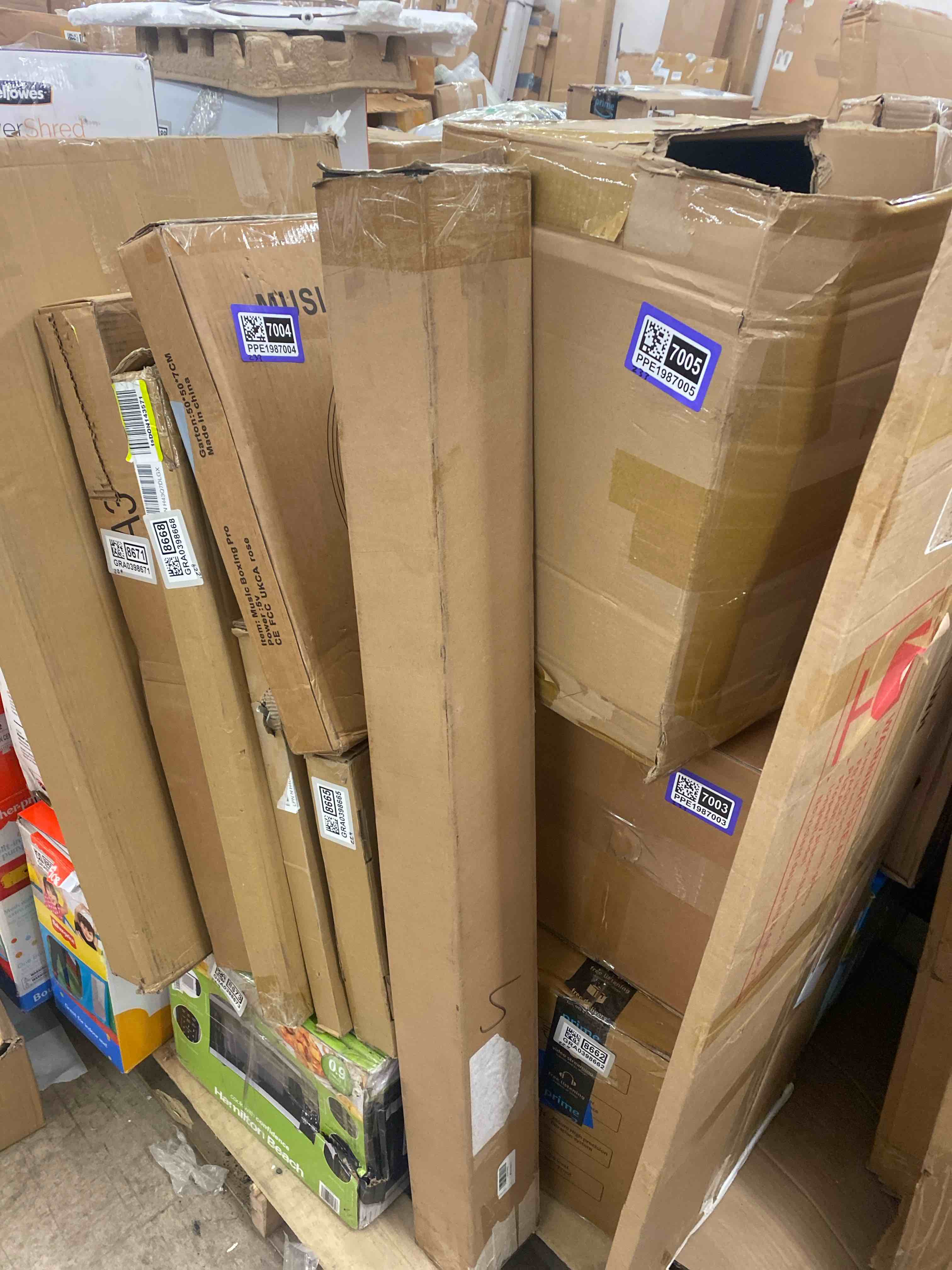 https://s3.amazonaws.com/lotting-images-prod/phillipi/PPE1987008_1739371893282.jpeg