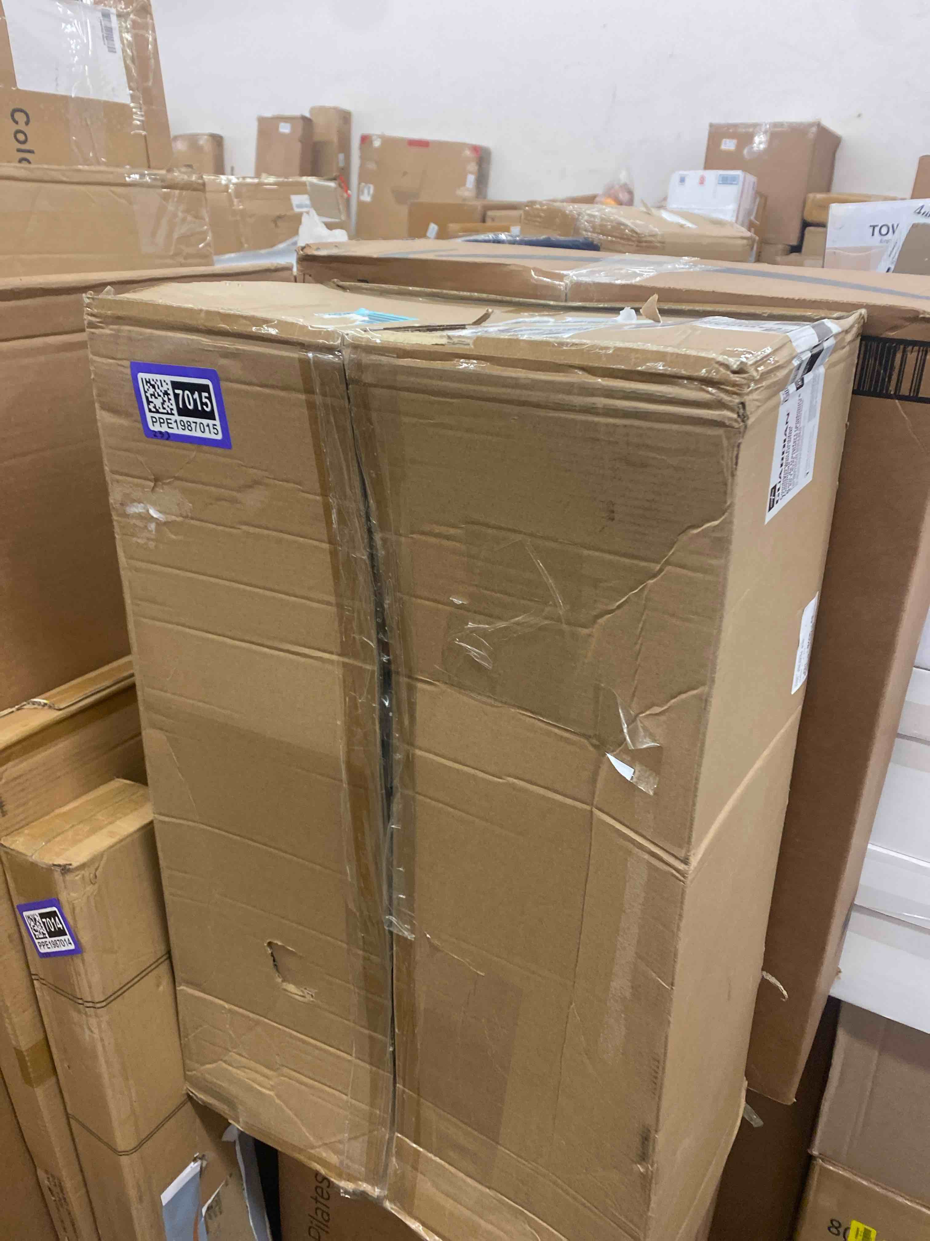 https://s3.amazonaws.com/lotting-images-prod/phillipi/PPE1987015_1739373545321.jpeg