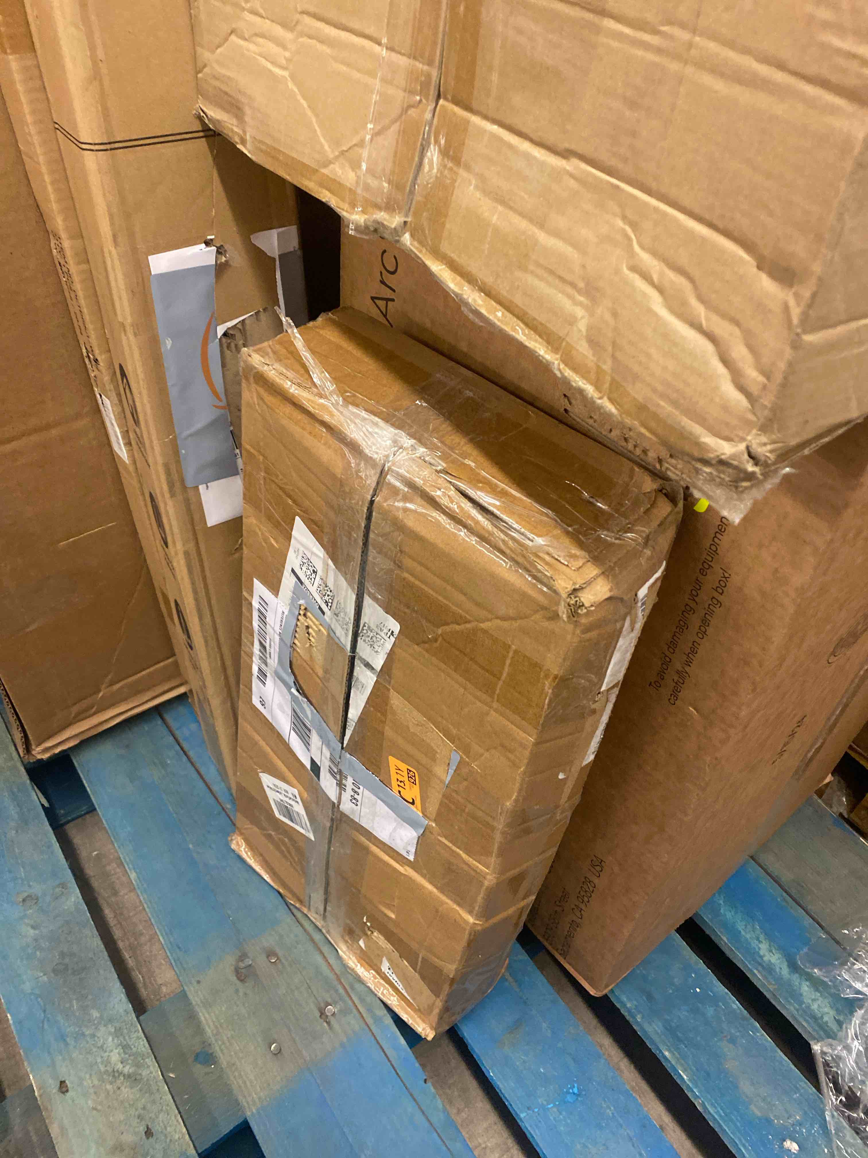 https://s3.amazonaws.com/lotting-images-prod/phillipi/PPE1987016_1739373675137.jpeg