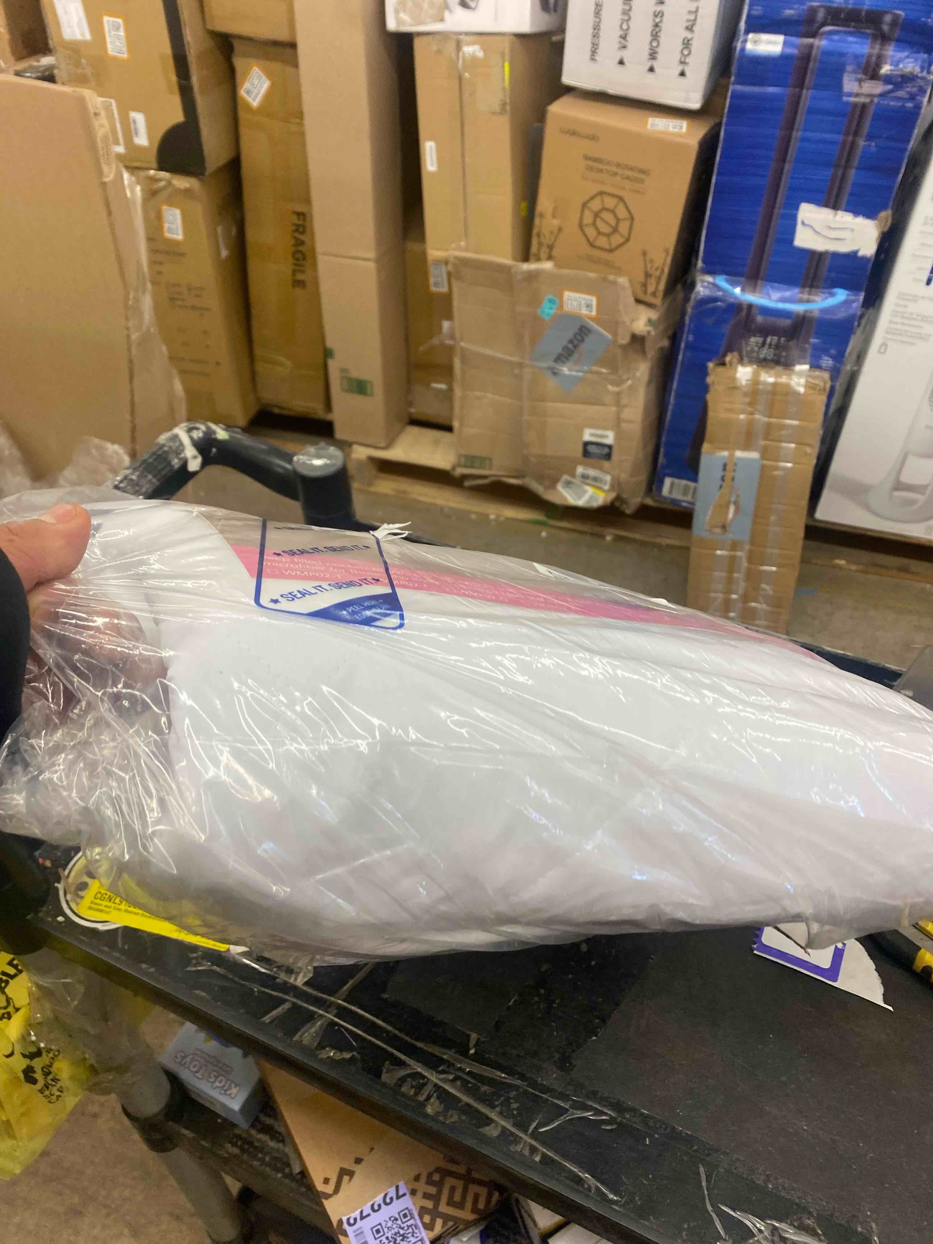 https://s3.amazonaws.com/lotting-images-prod/phillipi/PPE1987034_1739377506853.jpeg