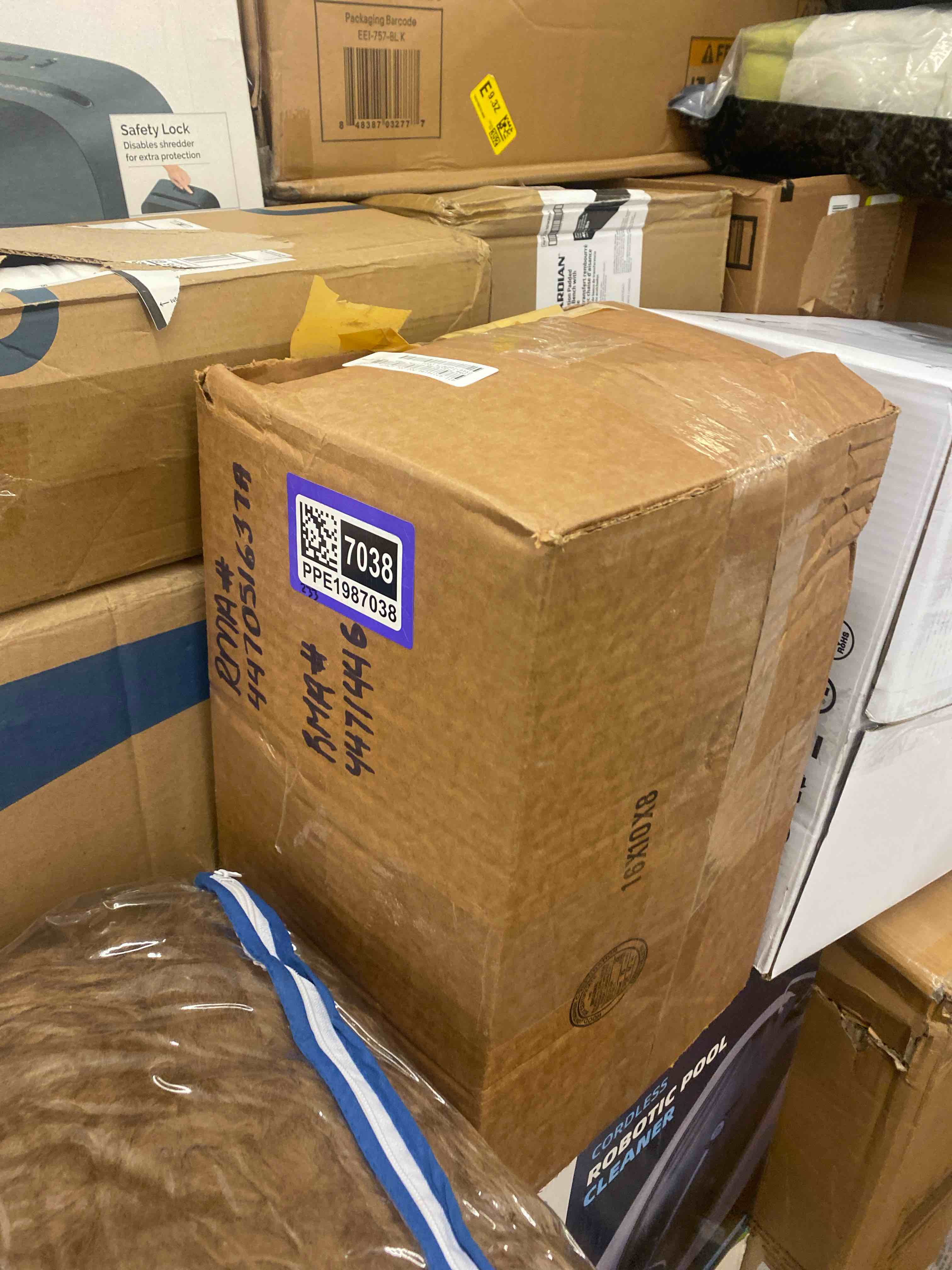 https://s3.amazonaws.com/lotting-images-prod/phillipi/PPE1987038_1739378379675.jpeg