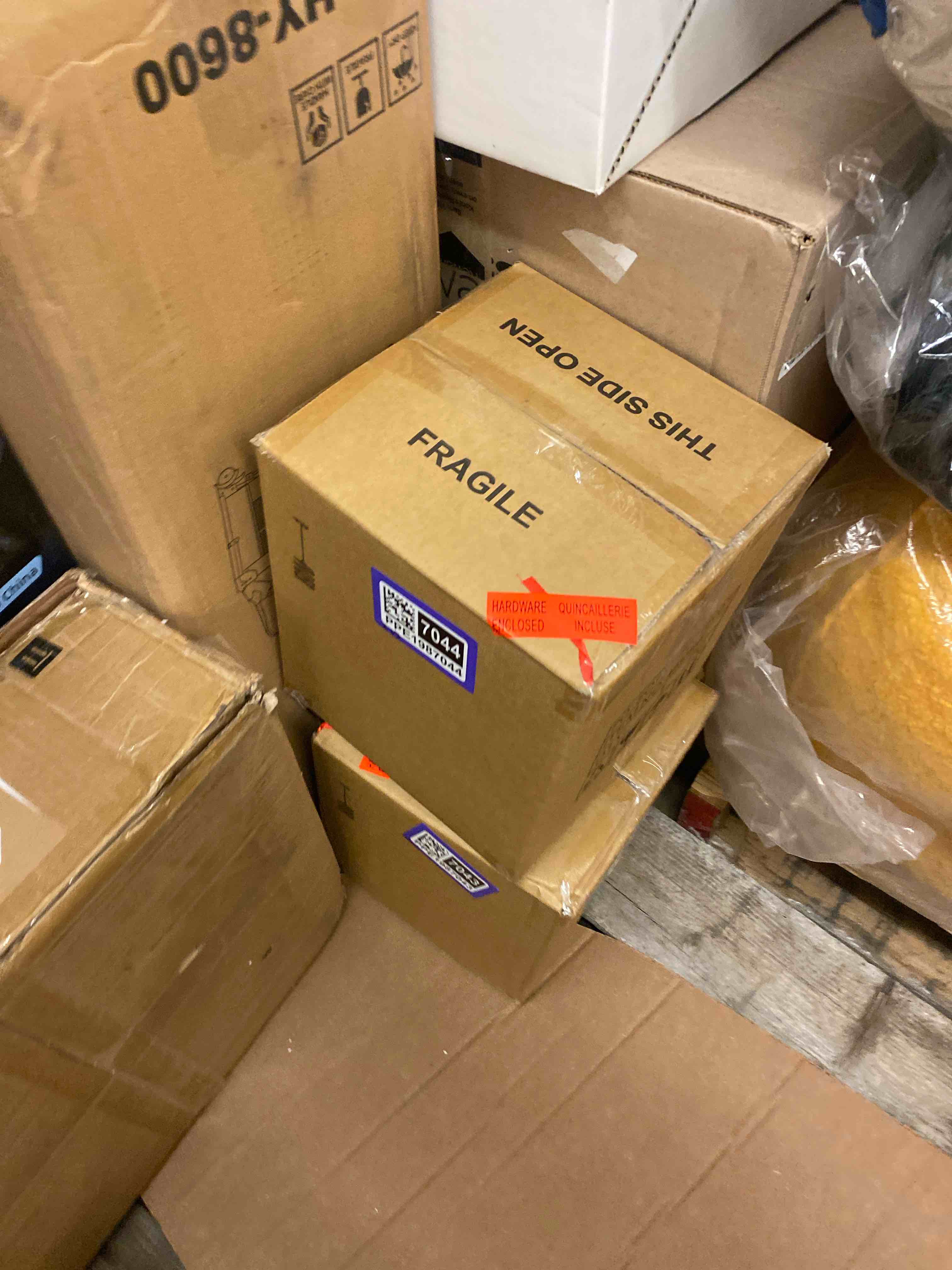 https://s3.amazonaws.com/lotting-images-prod/phillipi/PPE1987044_1739380041175.jpeg