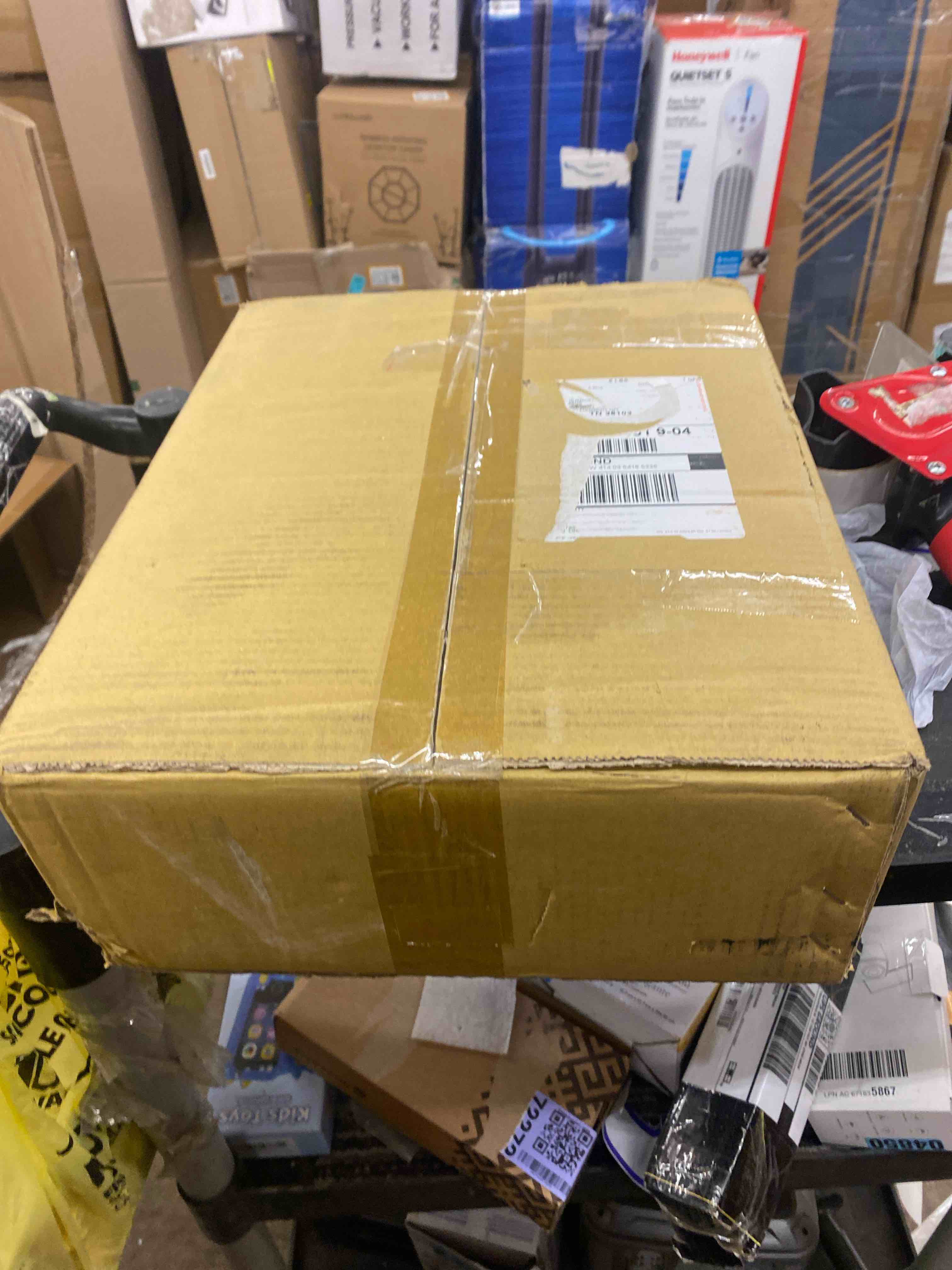 https://s3.amazonaws.com/lotting-images-prod/phillipi/PPE1987047_1739380470130.jpeg