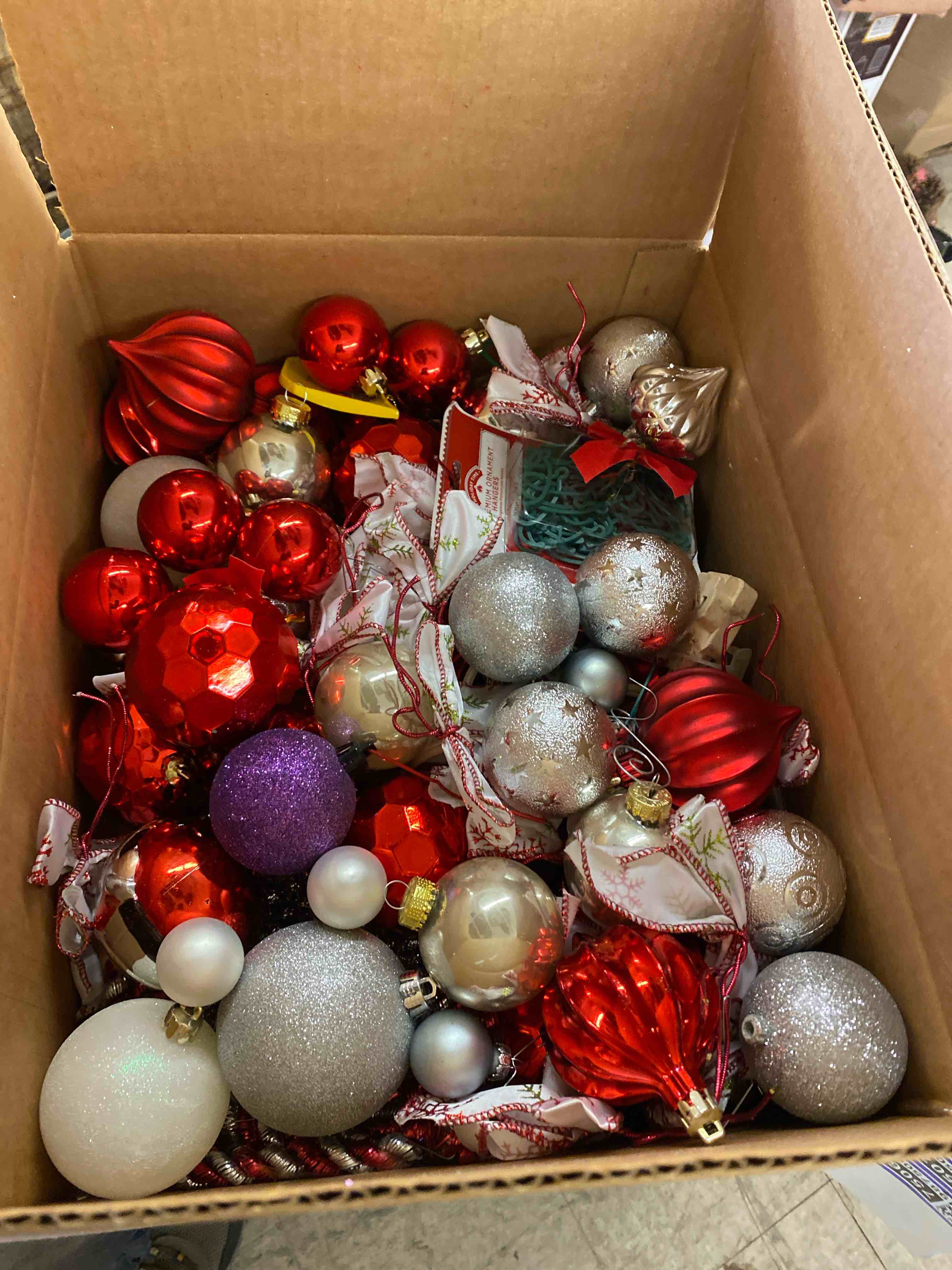 https://s3.amazonaws.com/lotting-images-prod/phillipi/PPE1987506_1741022708084.jpeg