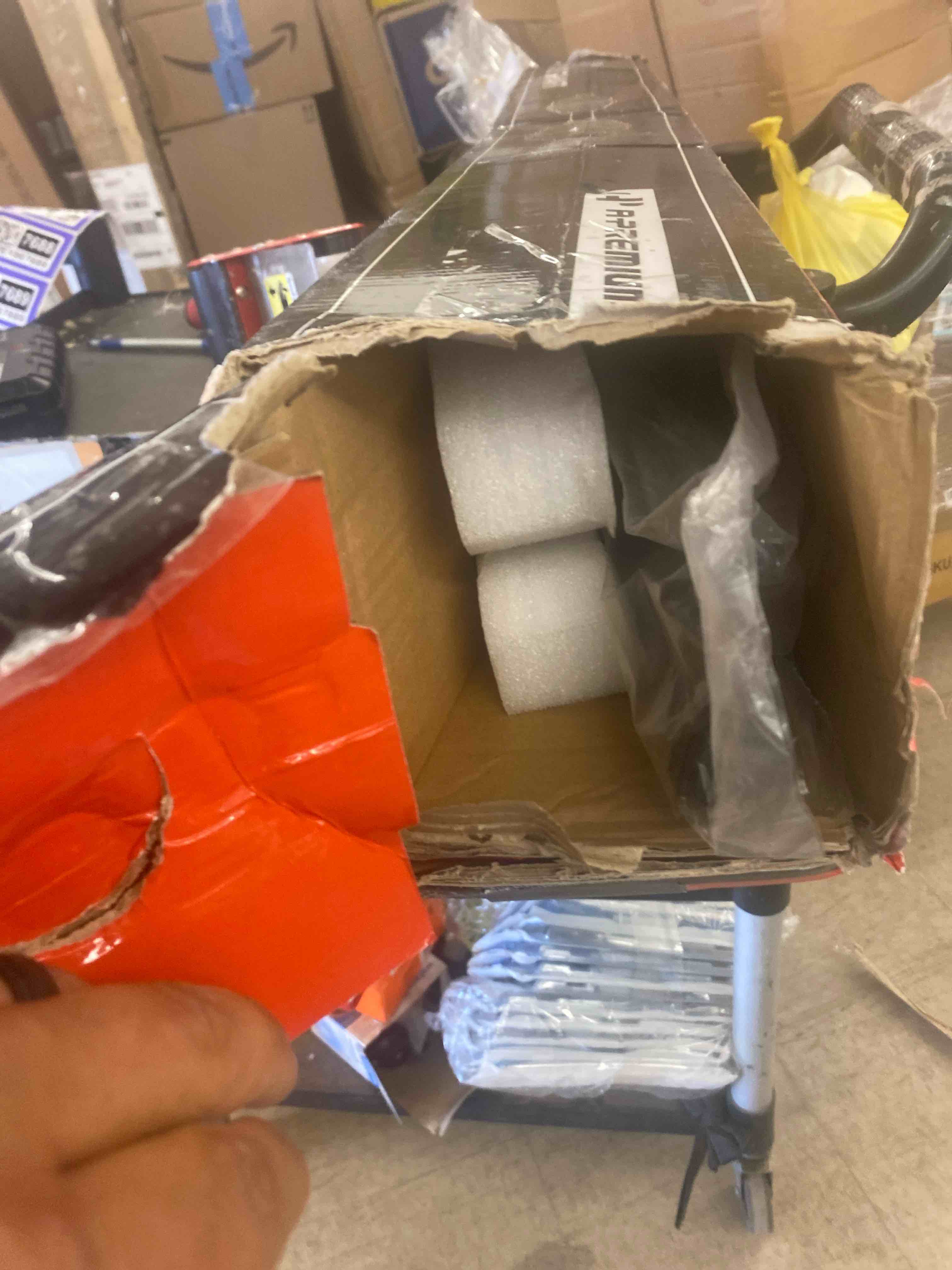 https://s3.amazonaws.com/lotting-images-prod/phillipi/PPE1987681_1741970623929.jpeg