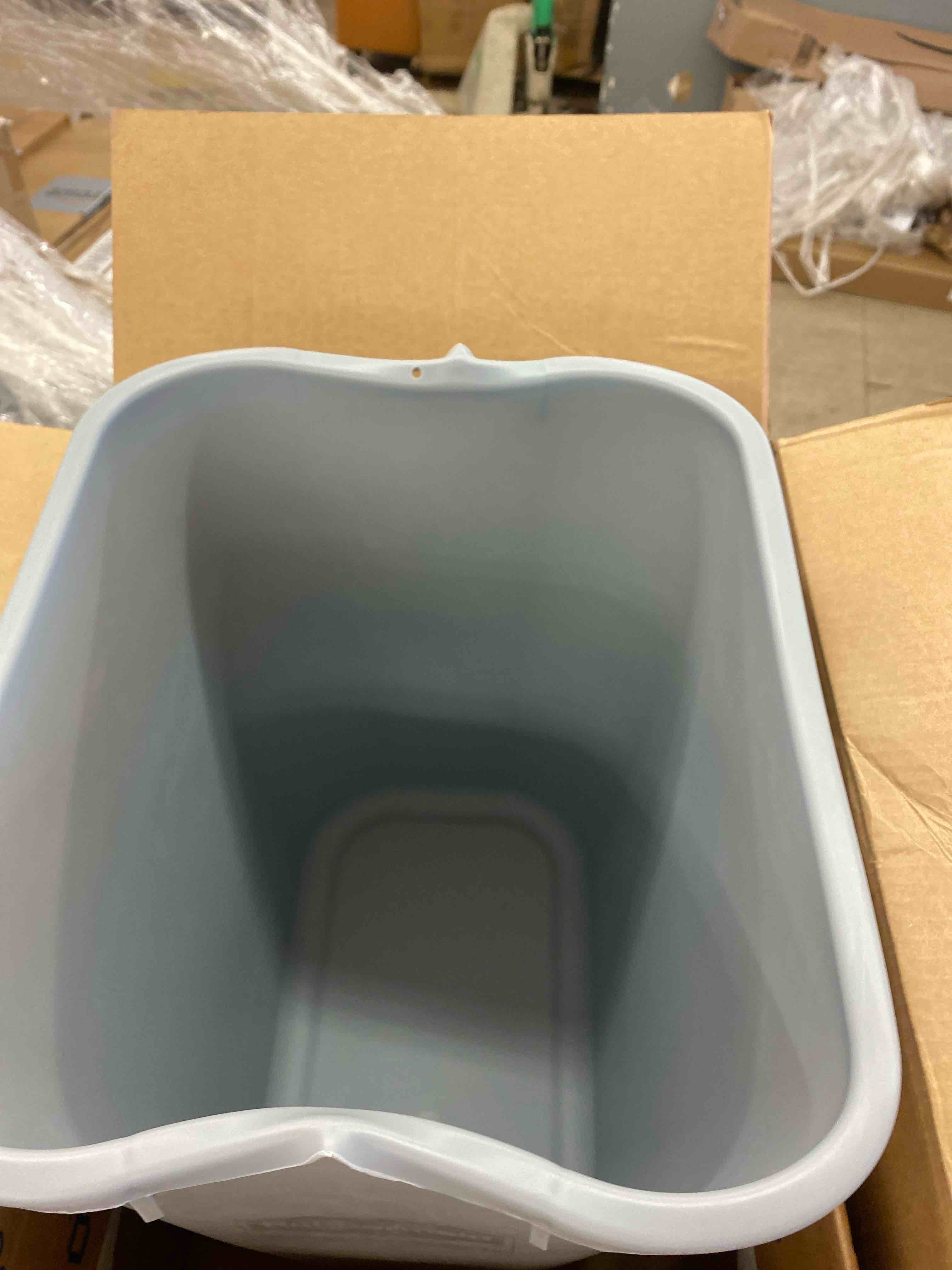 https://s3.amazonaws.com/lotting-images-prod/phillipi/PPE1987800_1742328707830.jpeg