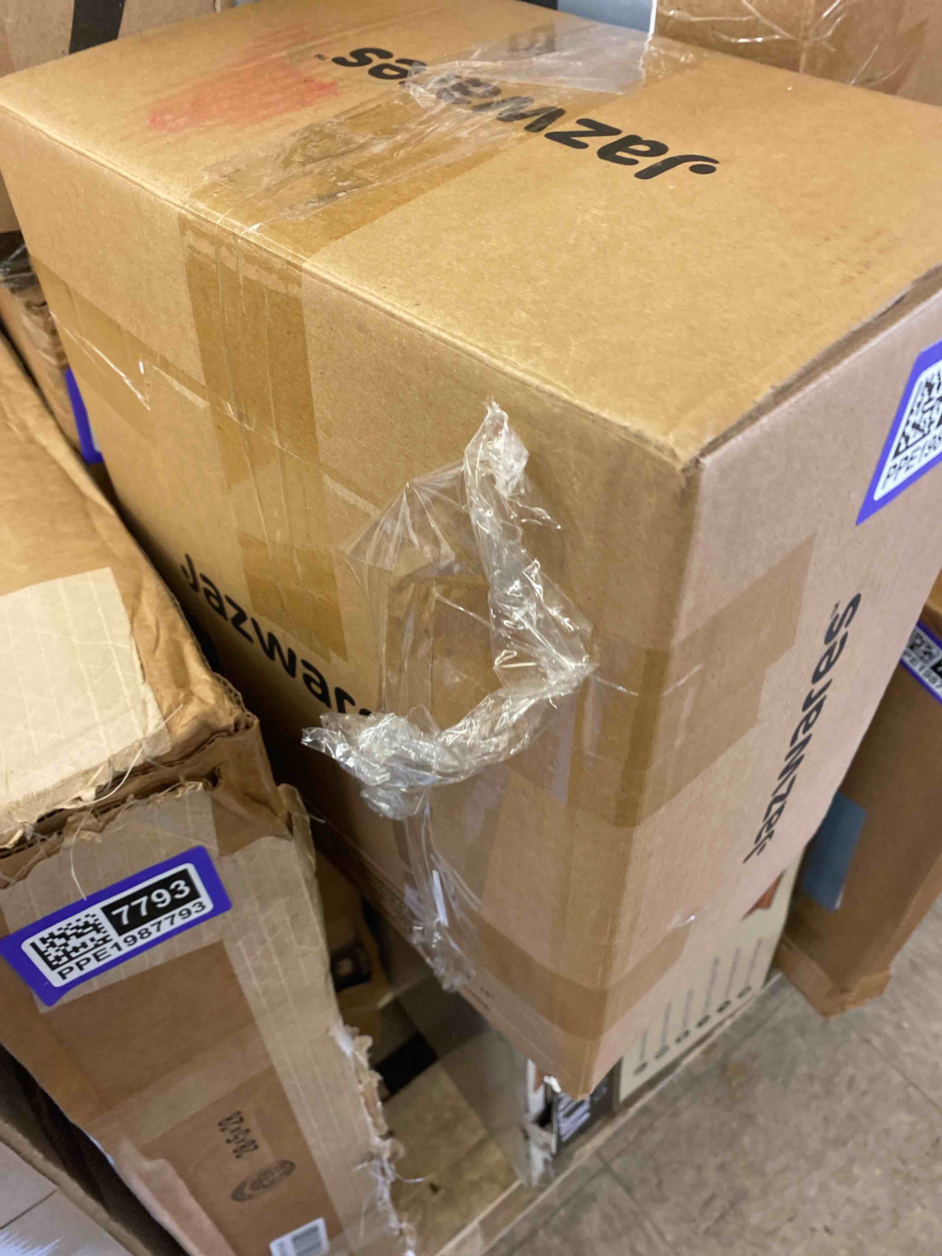 https://s3.amazonaws.com/lotting-images-prod/phillipi/PPE1987803_1742329283433.jpeg