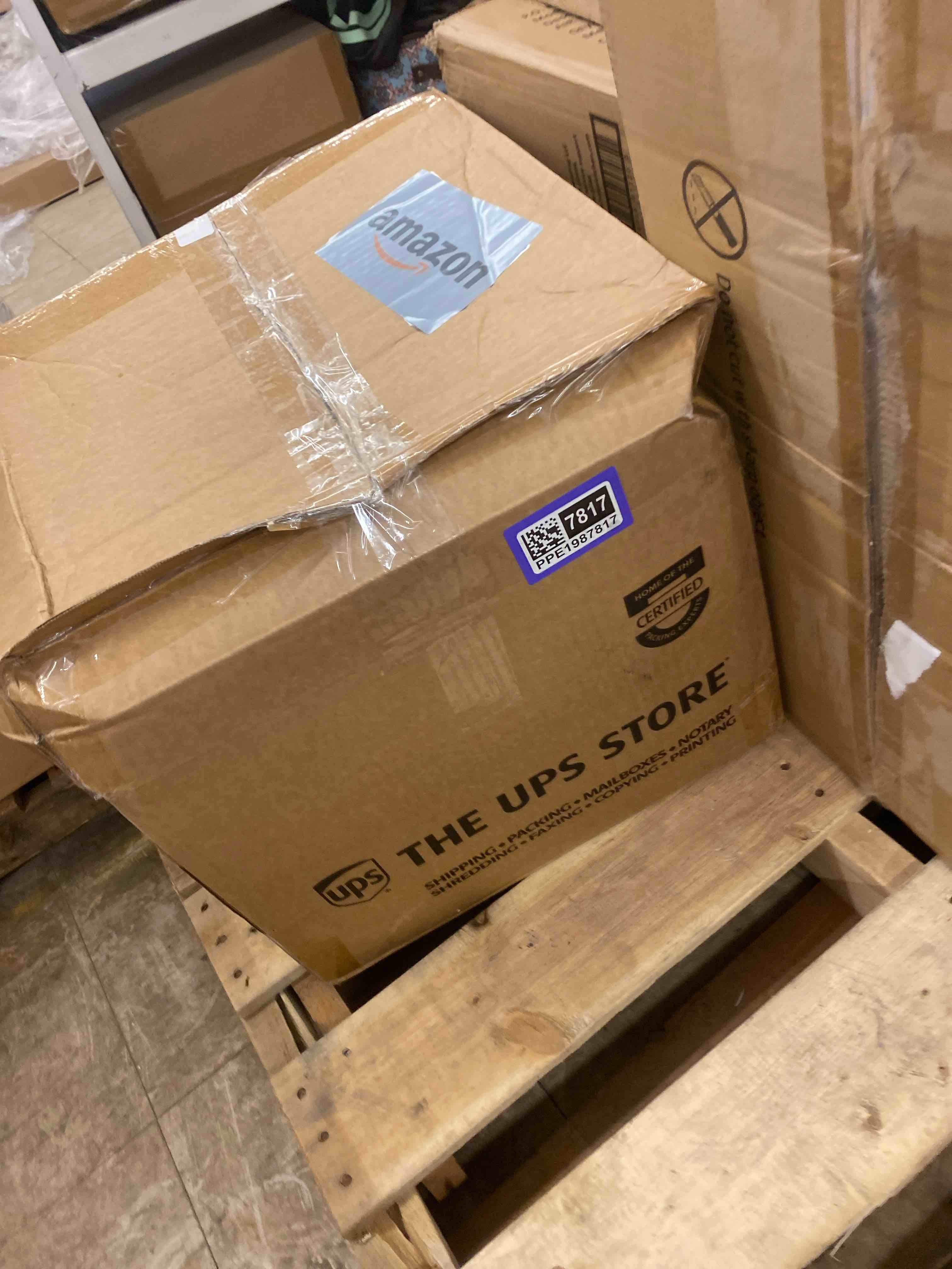 https://s3.amazonaws.com/lotting-images-prod/phillipi/PPE1987817_1742332300399.jpeg