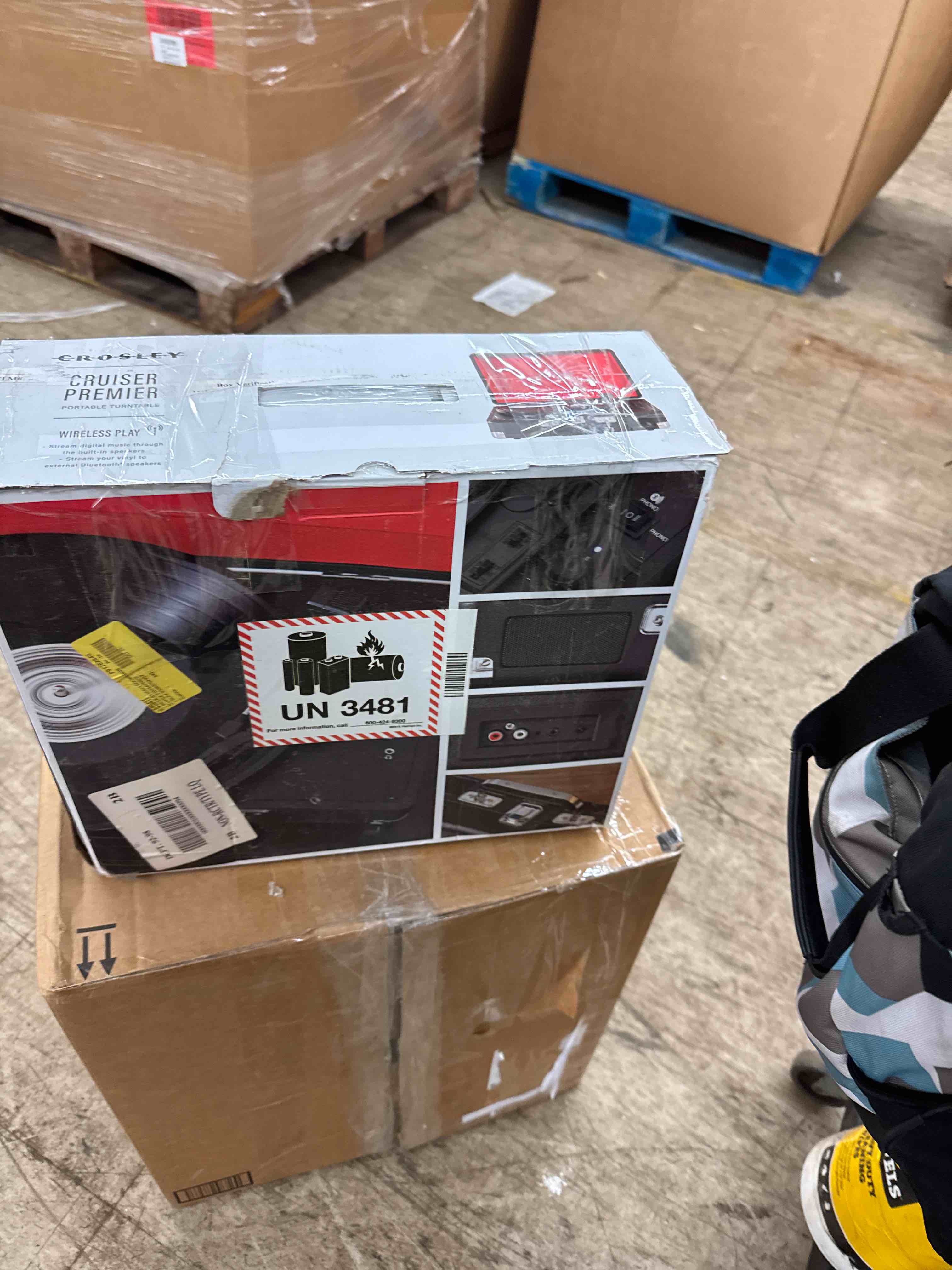 https://s3.amazonaws.com/lotting-images-prod/phillipi/PPE1988533_1743871789477.jpeg