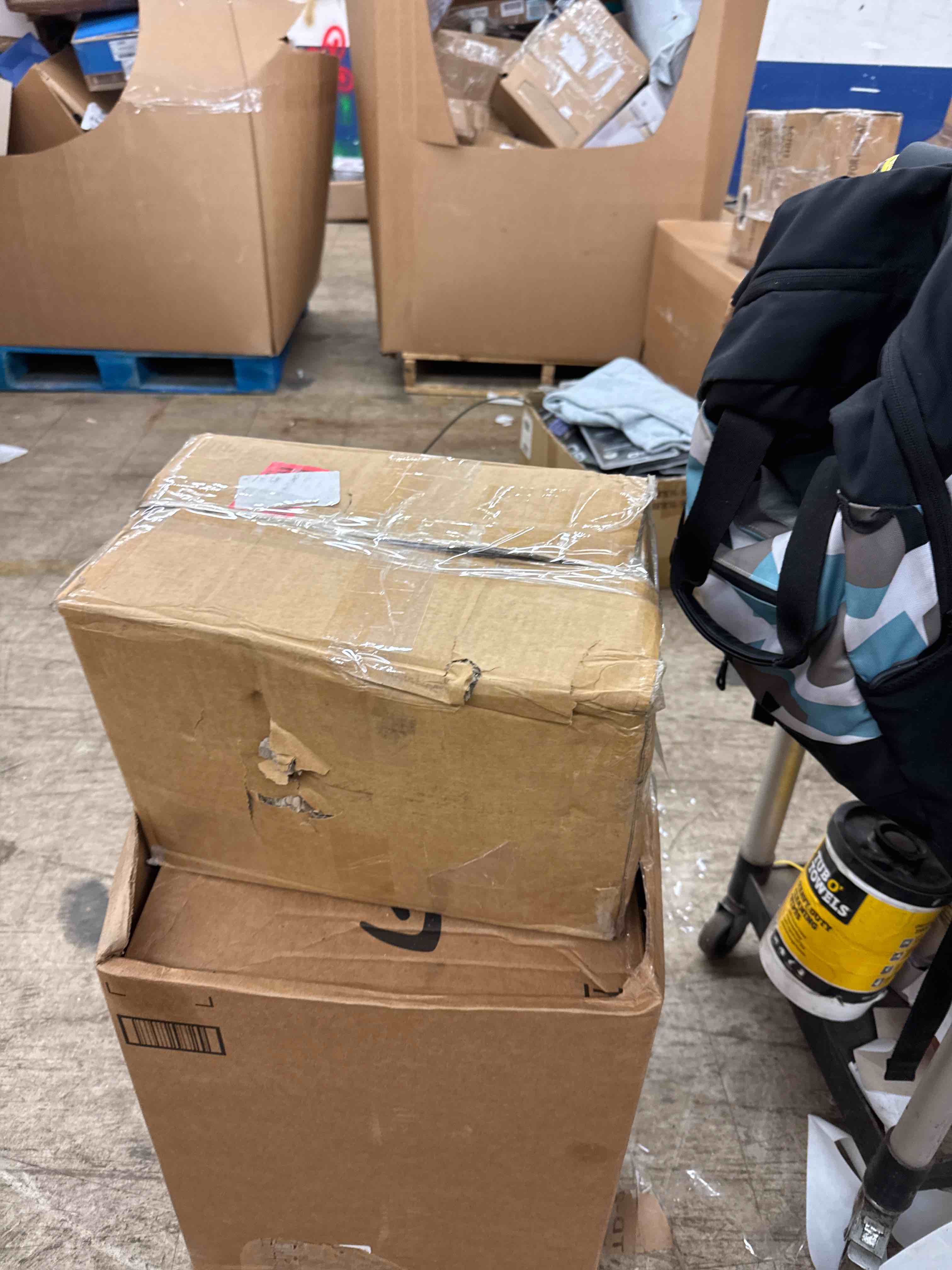 https://s3.amazonaws.com/lotting-images-prod/phillipi/PPE1988556_1743874751146.jpeg