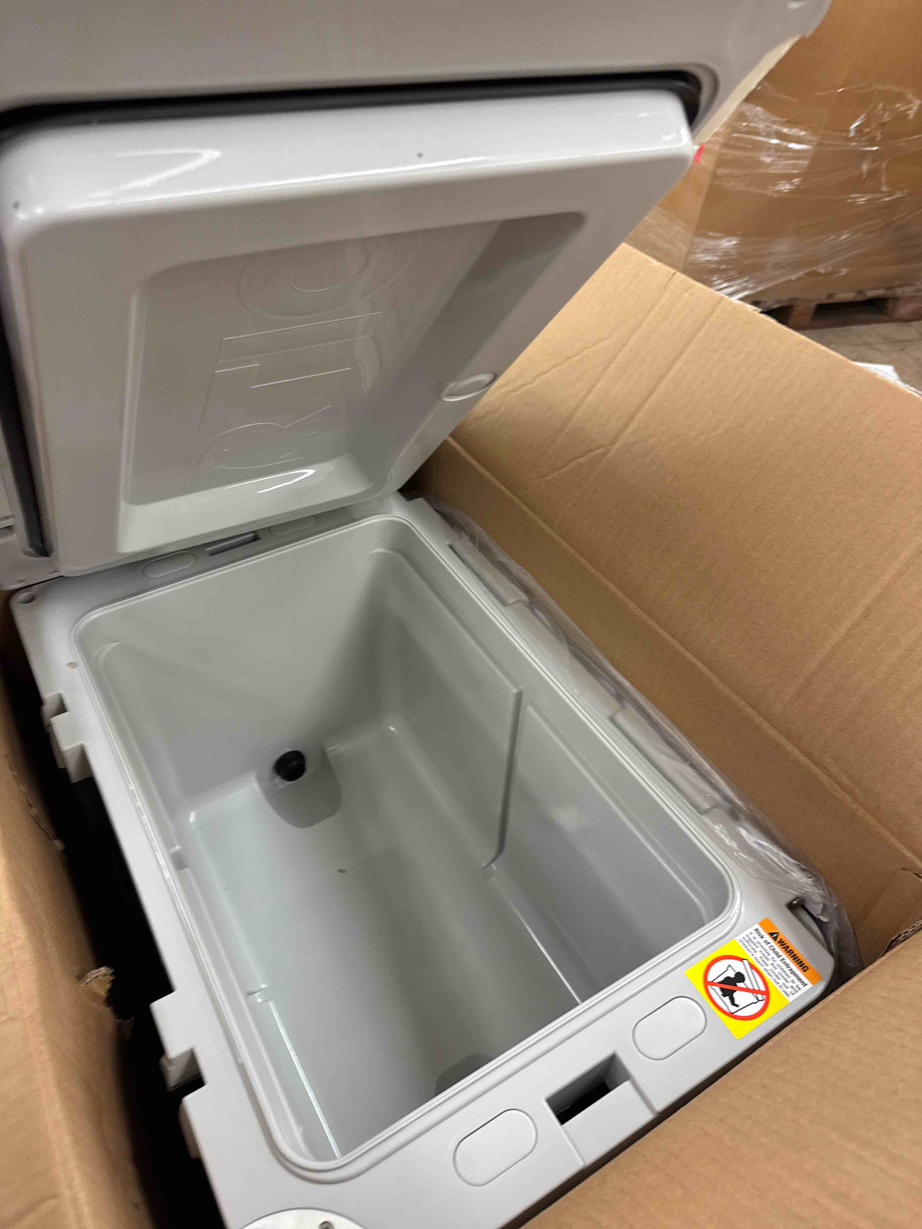 https://s3.amazonaws.com/lotting-images-prod/phillipi/PPE1988567_1743876082914.jpeg