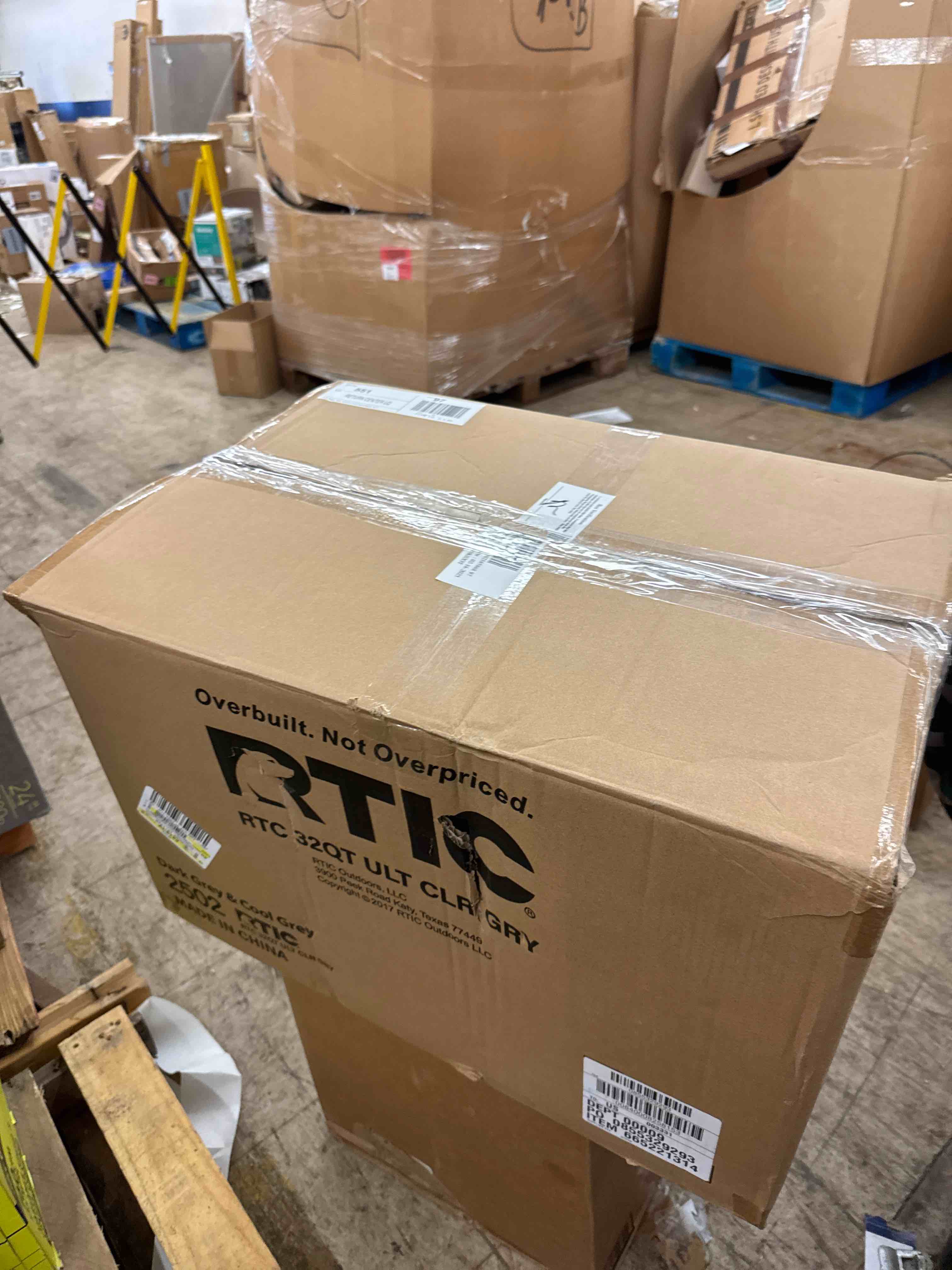 https://s3.amazonaws.com/lotting-images-prod/phillipi/PPE1988567_1743876109306.jpeg