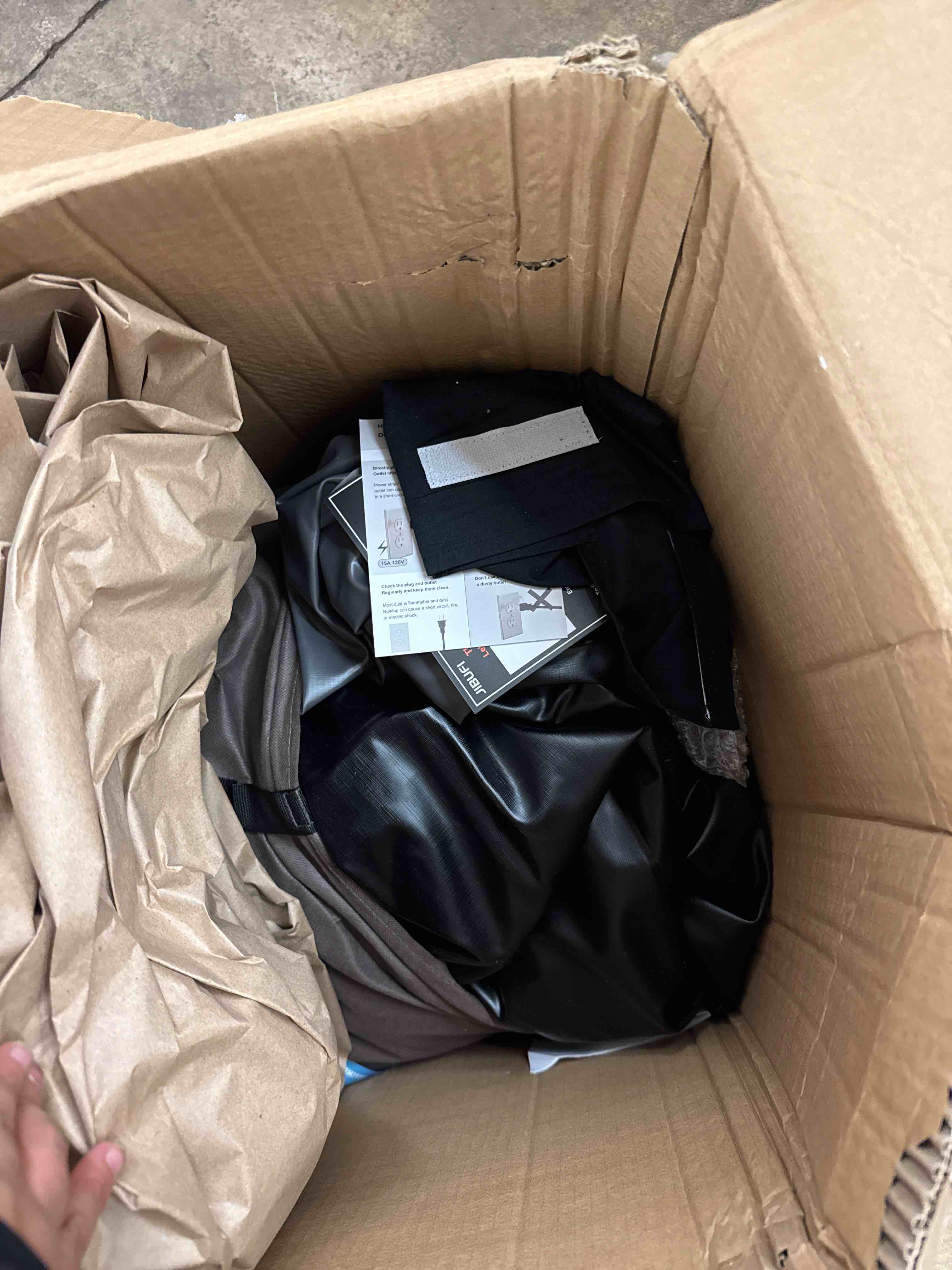 https://s3.amazonaws.com/lotting-images-prod/phillipi/PPE1988569_1743876392184.jpeg