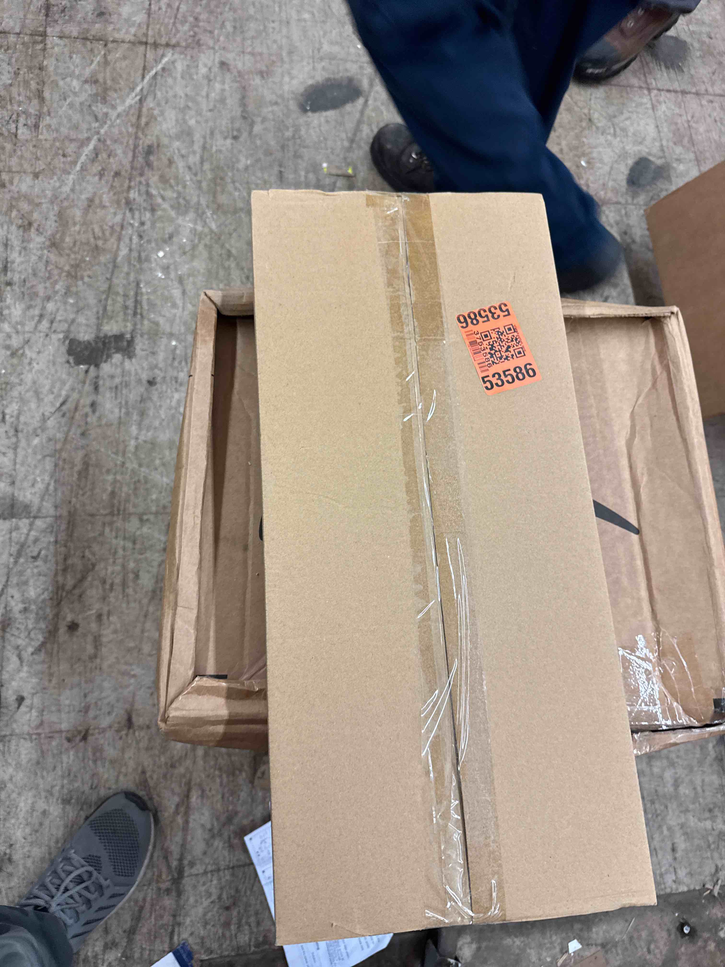 https://s3.amazonaws.com/lotting-images-prod/phillipi/PPE1988577_1743877185480.jpeg