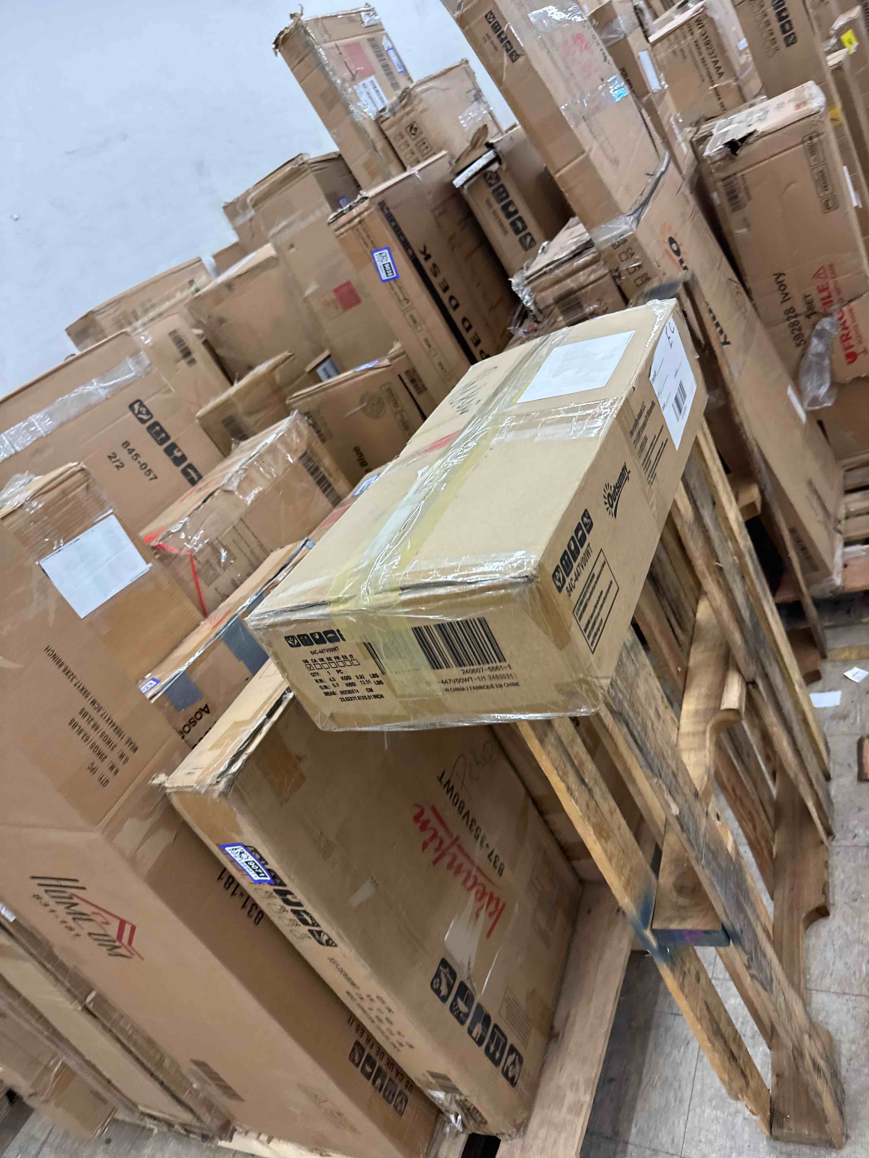 https://s3.amazonaws.com/lotting-images-prod/phillipi/PPE1989072_1744741696159.jpeg