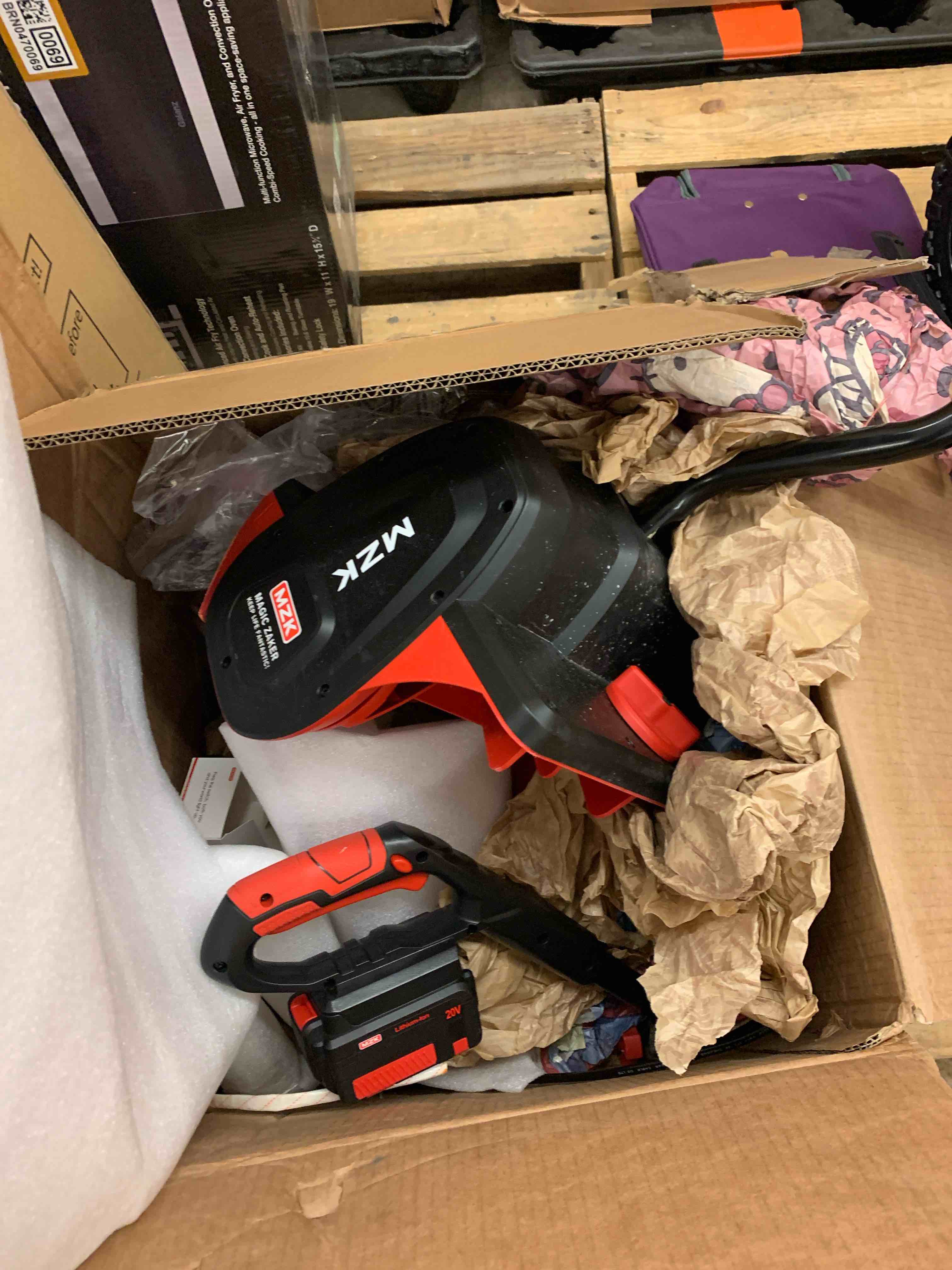 https://s3.amazonaws.com/lotting-images-prod/phillipi/PPE1989133_1744911119742.jpeg