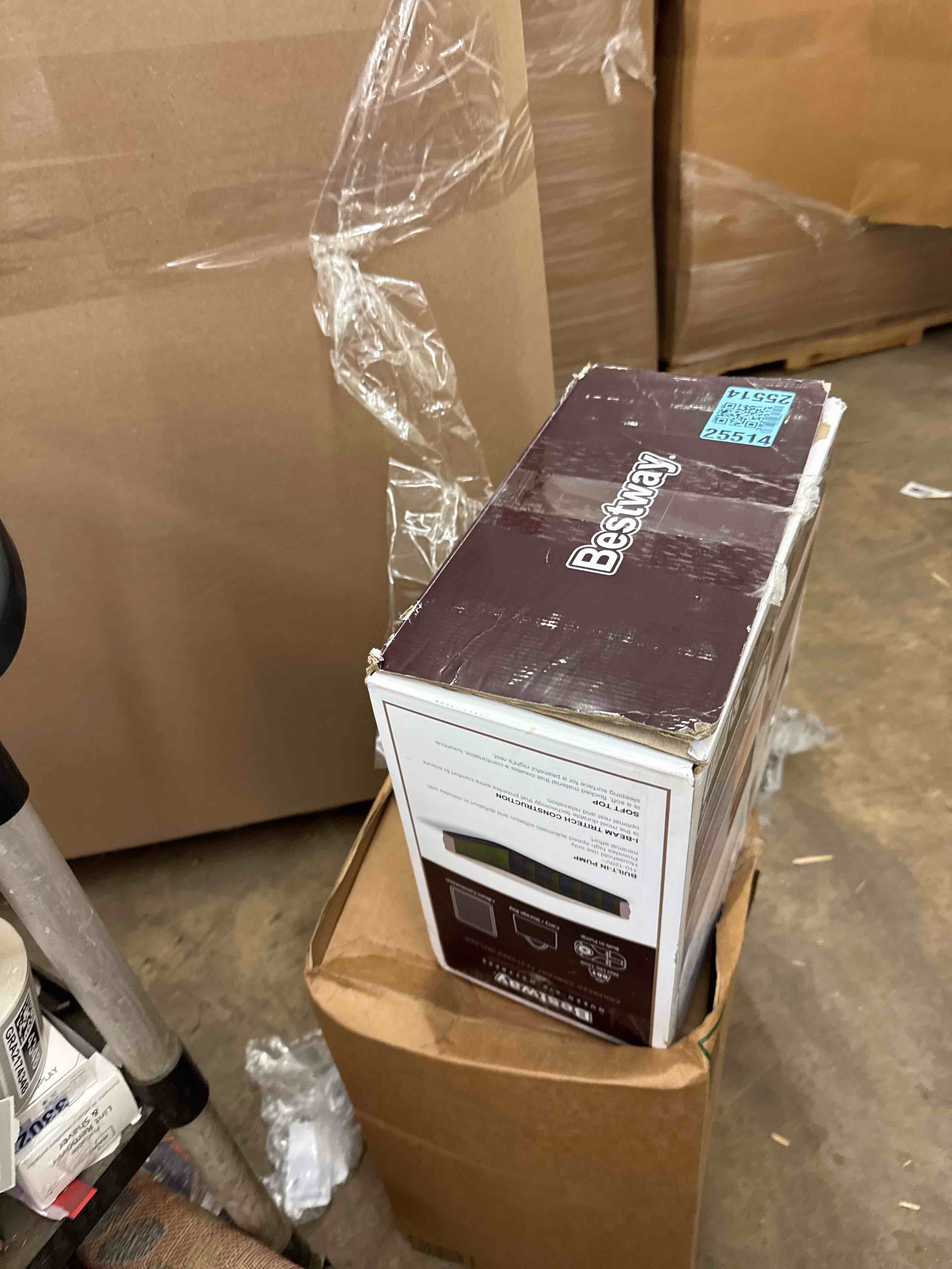 https://s3.amazonaws.com/lotting-images-prod/phillipi/PPE1989181_1744909673217.jpeg