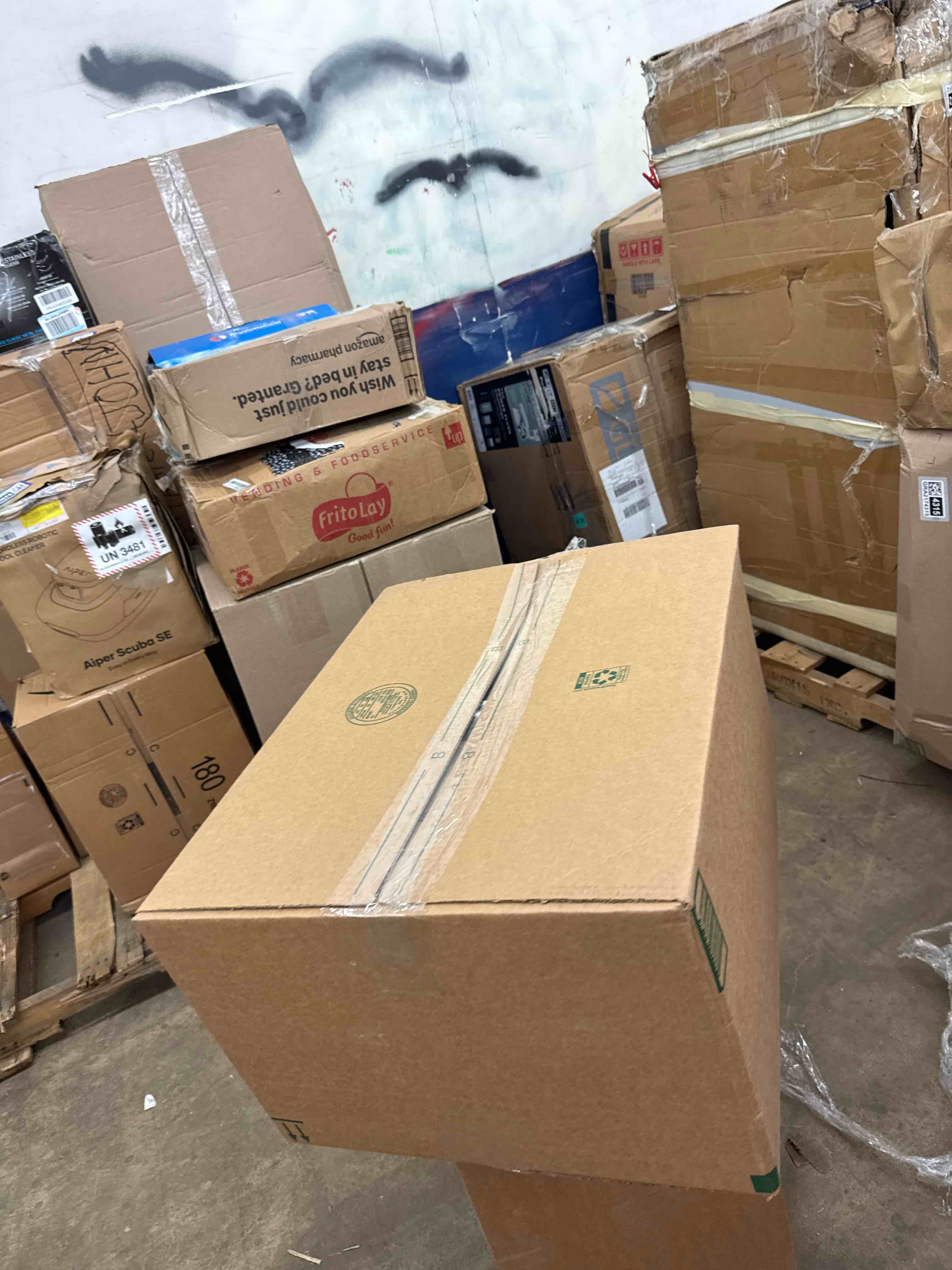 https://s3.amazonaws.com/lotting-images-prod/phillipi/PPE1989201_1744913728583.jpeg