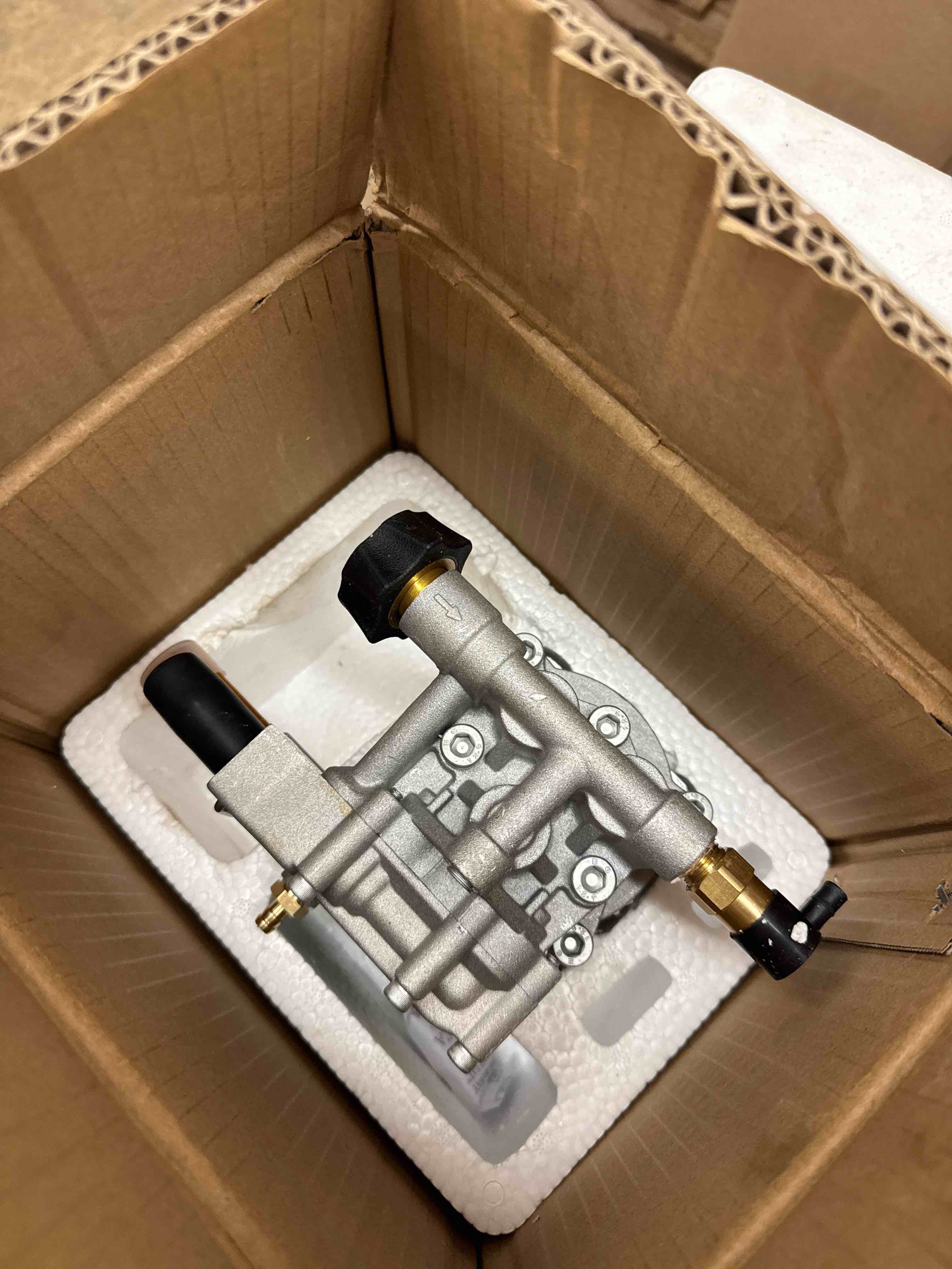 https://s3.amazonaws.com/lotting-images-prod/phillipi/PPE1989204_1744914146405.jpeg