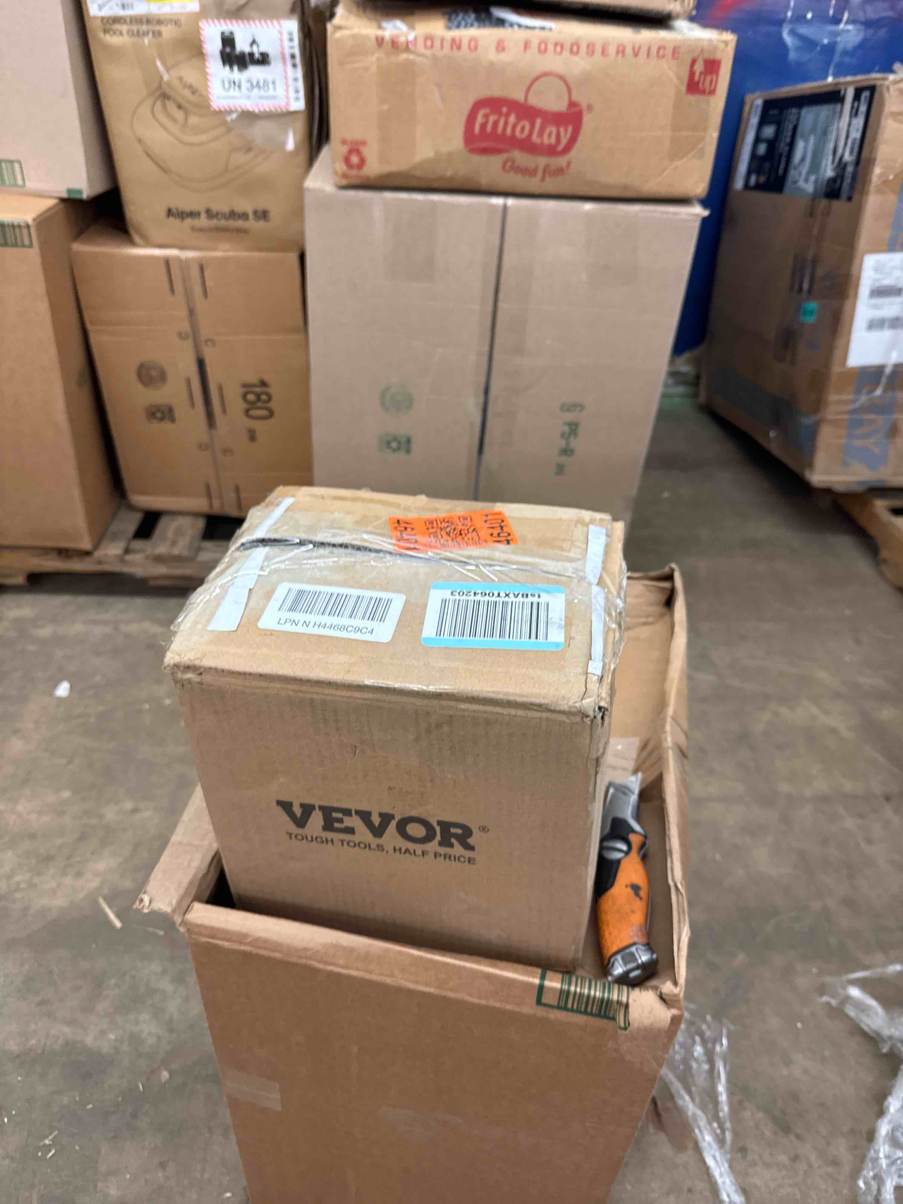 https://s3.amazonaws.com/lotting-images-prod/phillipi/PPE1989204_1744914172700.jpeg
