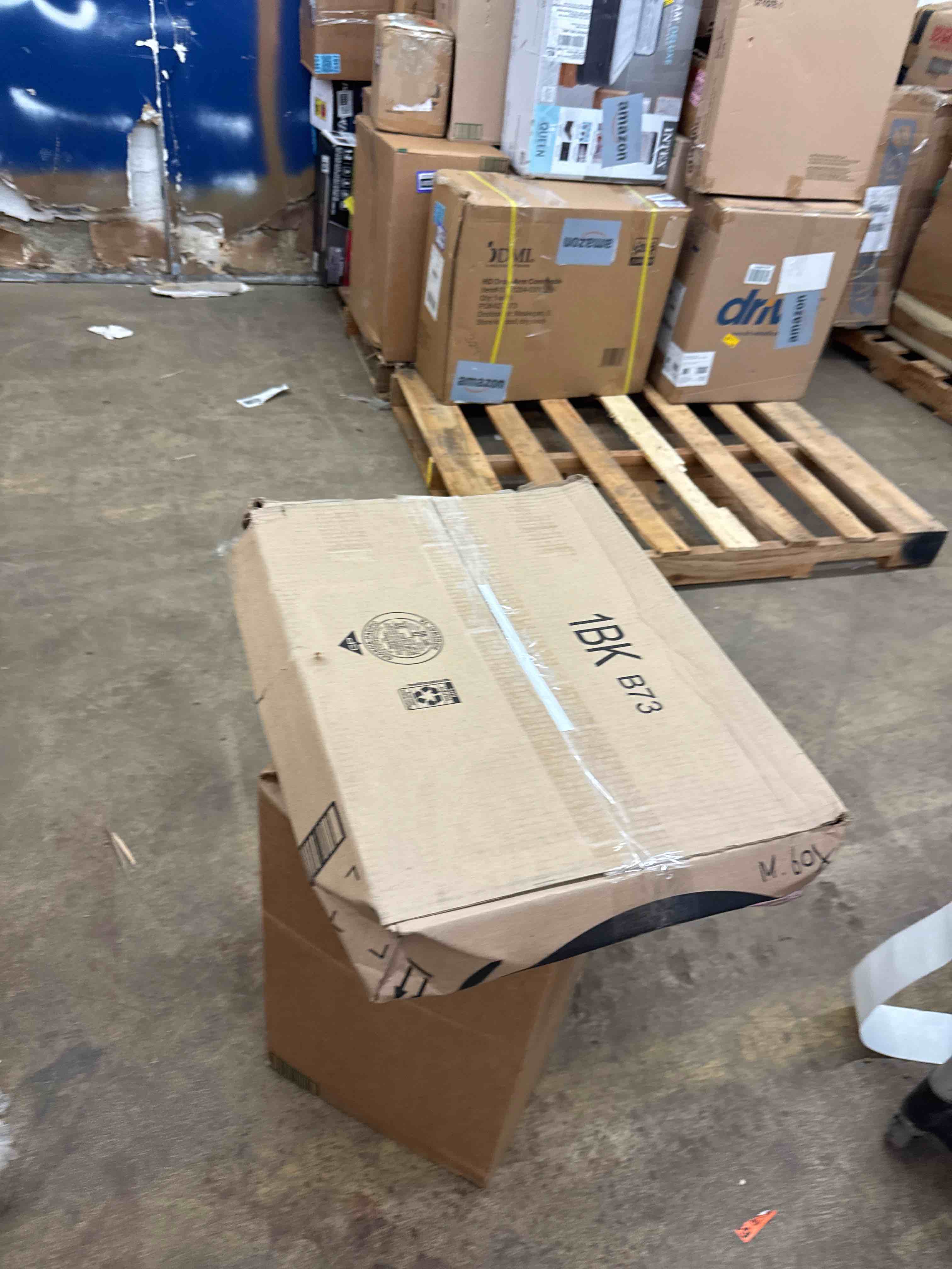 https://s3.amazonaws.com/lotting-images-prod/phillipi/PPE1989210_1744916571666.jpeg