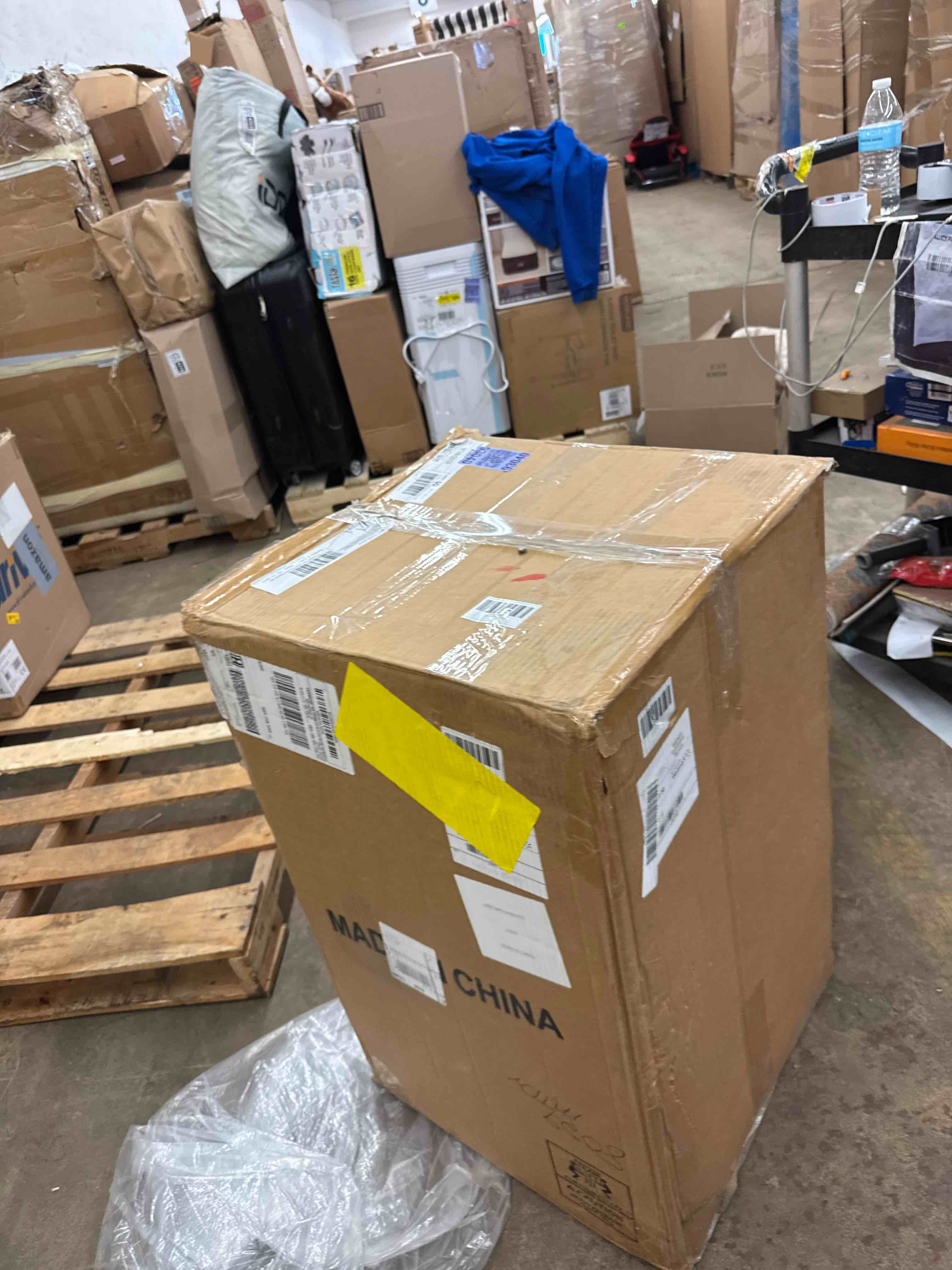 https://s3.amazonaws.com/lotting-images-prod/phillipi/PPE1989213_1744917017450.jpeg