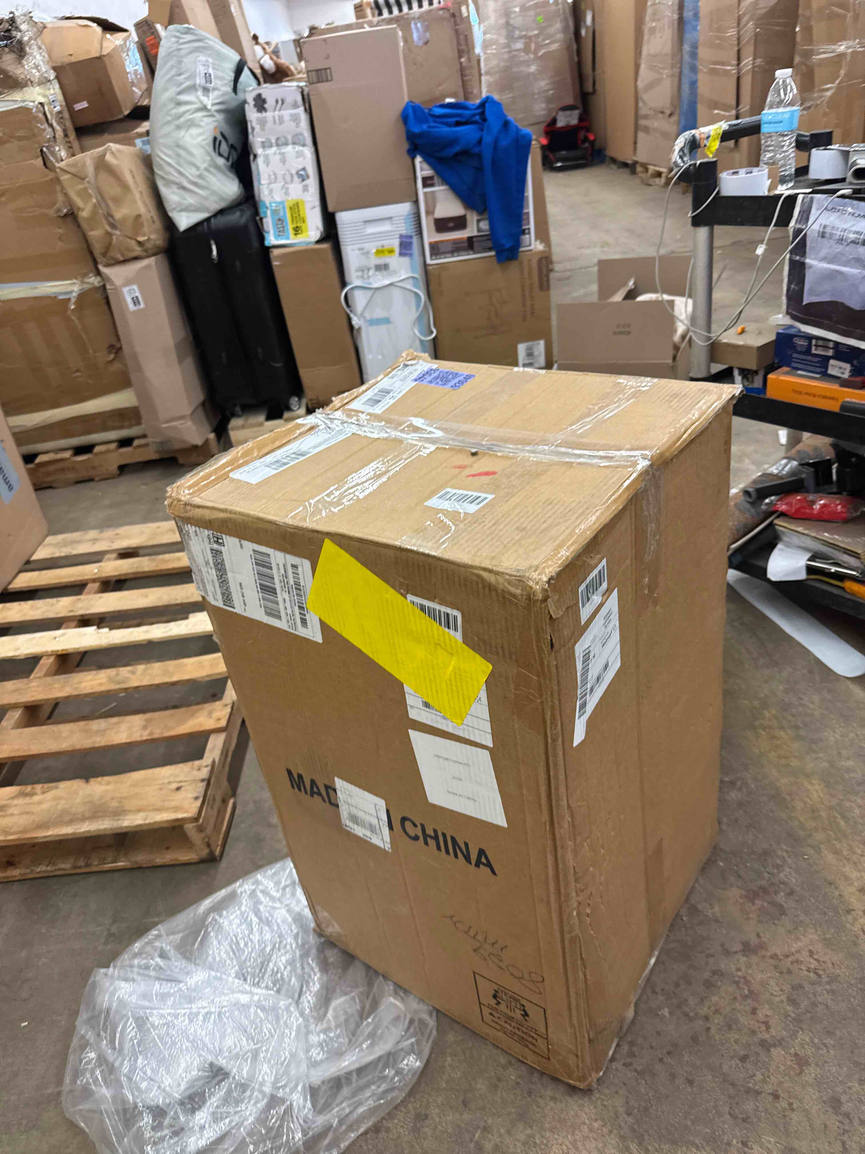 https://s3.amazonaws.com/lotting-images-prod/phillipi/PPE1989213_1744917018368.jpeg