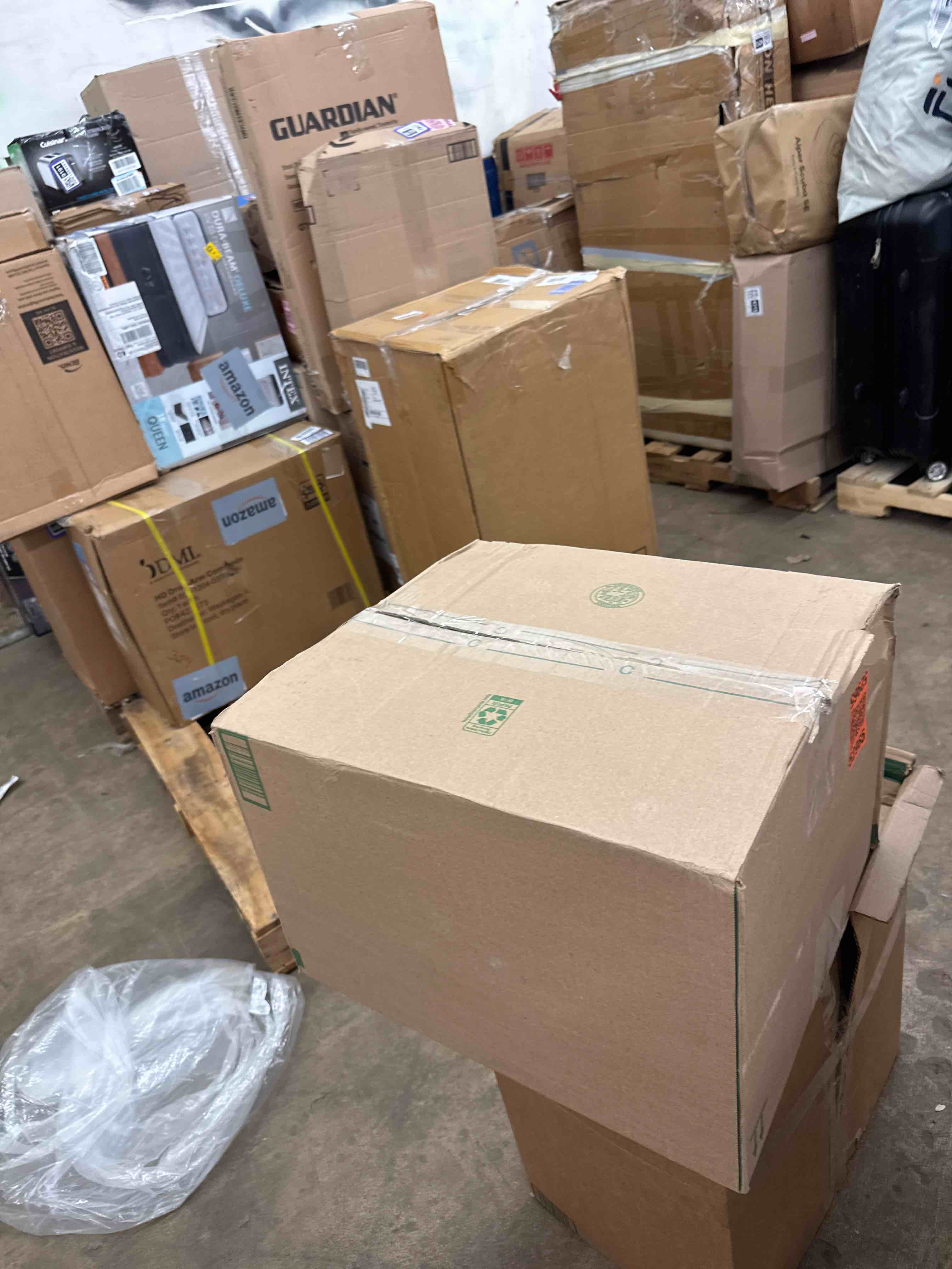 https://s3.amazonaws.com/lotting-images-prod/phillipi/PPE1989214_1744917265817.jpeg