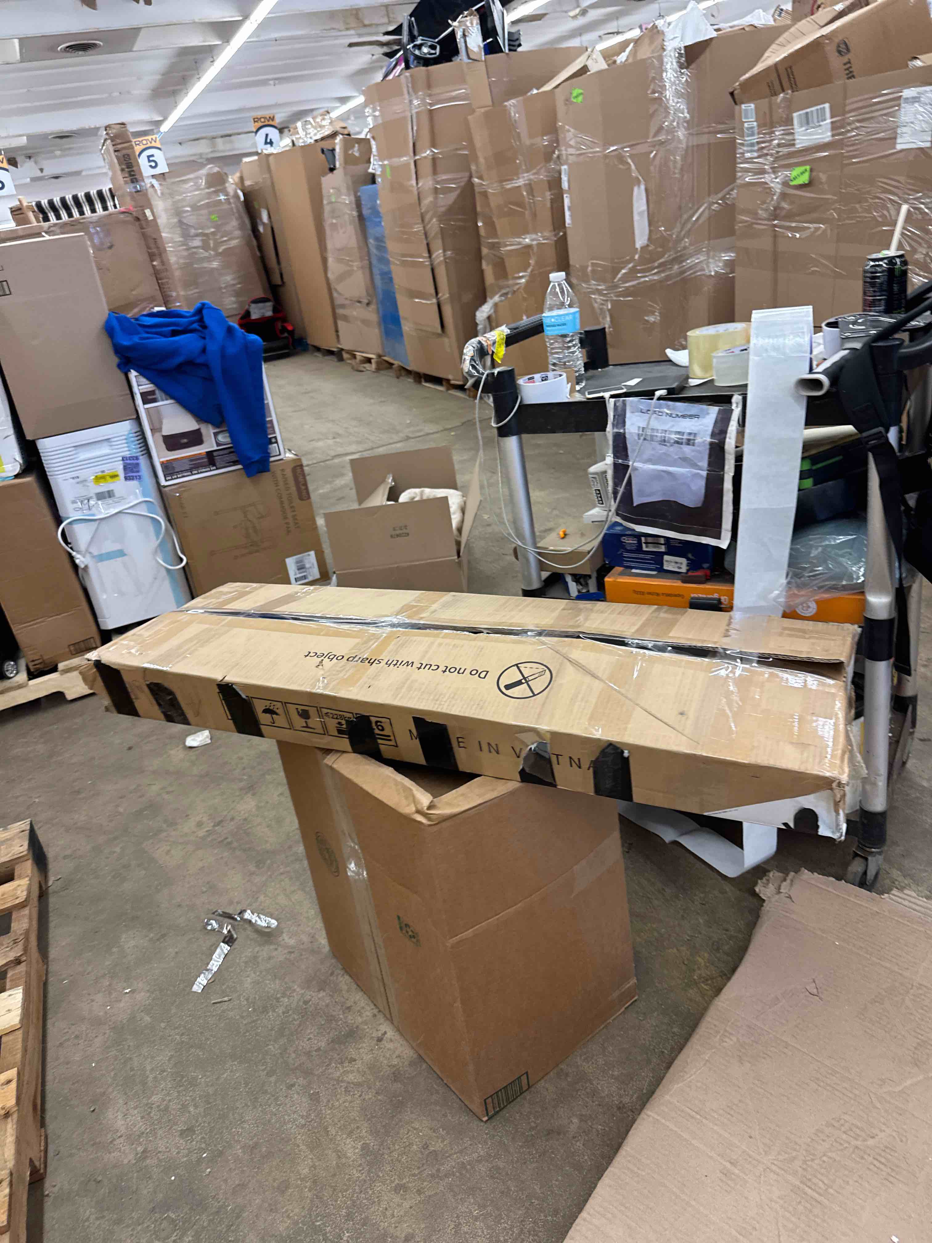 https://s3.amazonaws.com/lotting-images-prod/phillipi/PPE1989217_1744917947156.jpeg