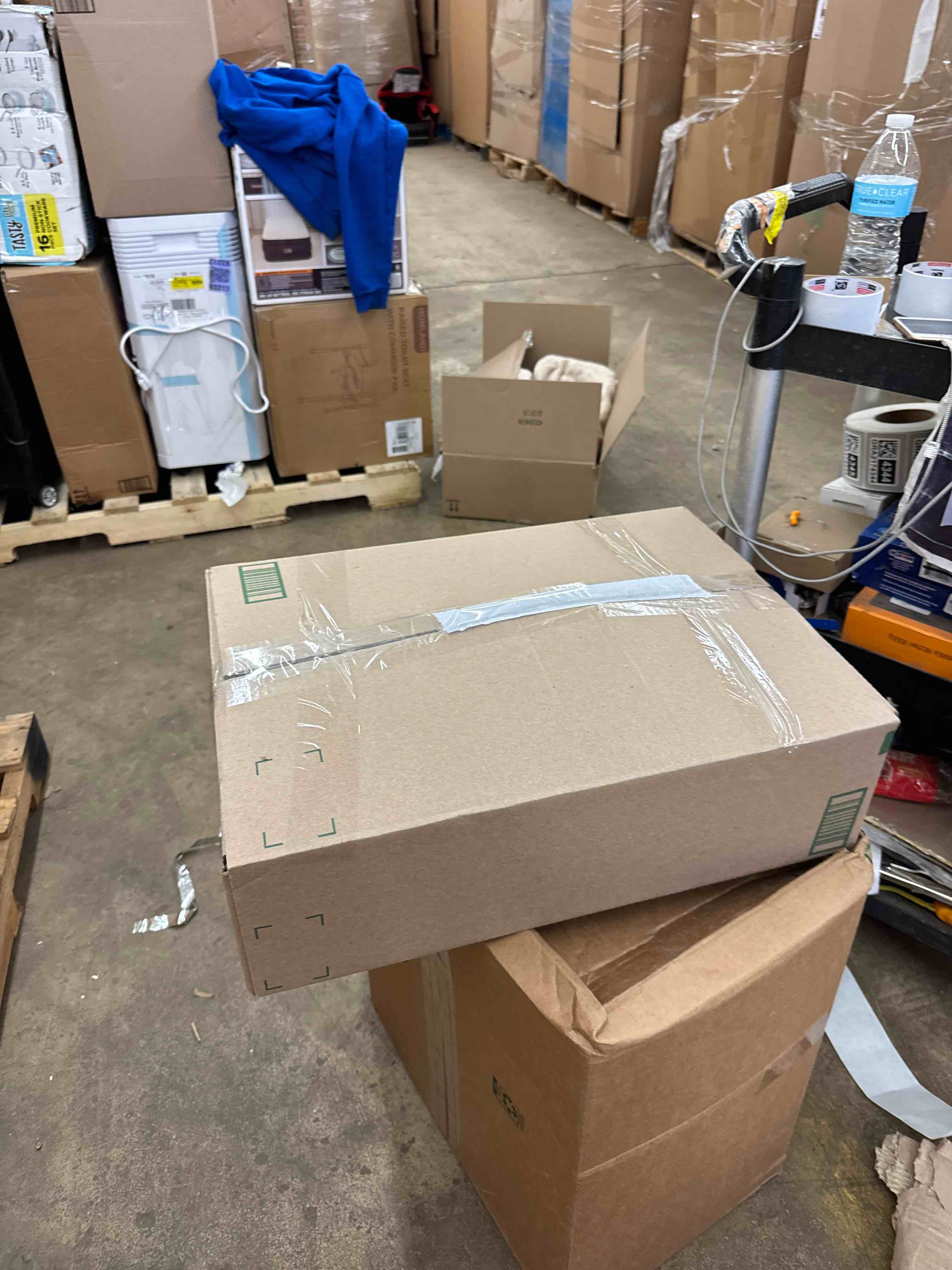 https://s3.amazonaws.com/lotting-images-prod/phillipi/PPE1989219_1744918339135.jpeg