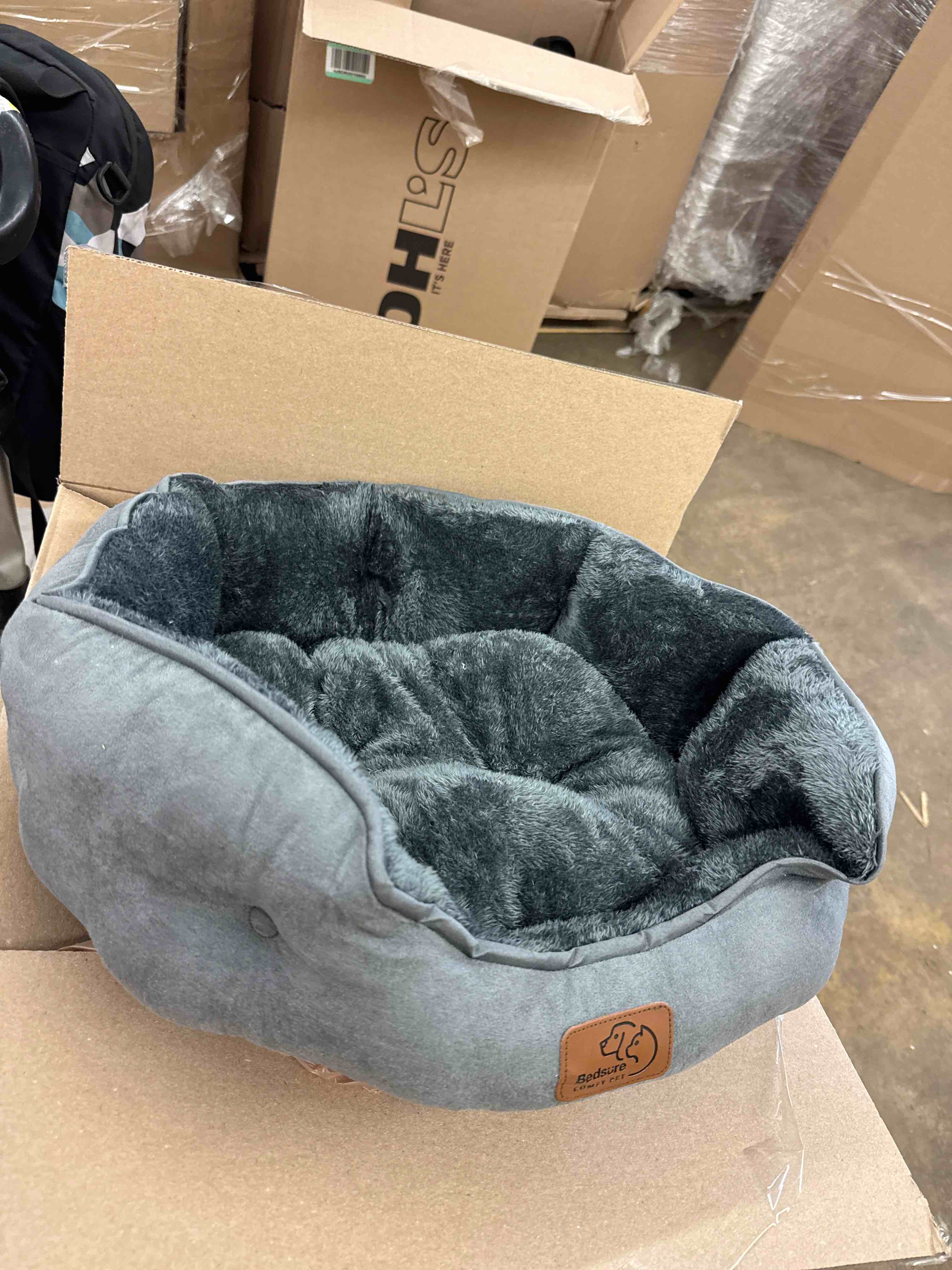https://s3.amazonaws.com/lotting-images-prod/phillipi/PPE1989222_1744918827120.jpeg