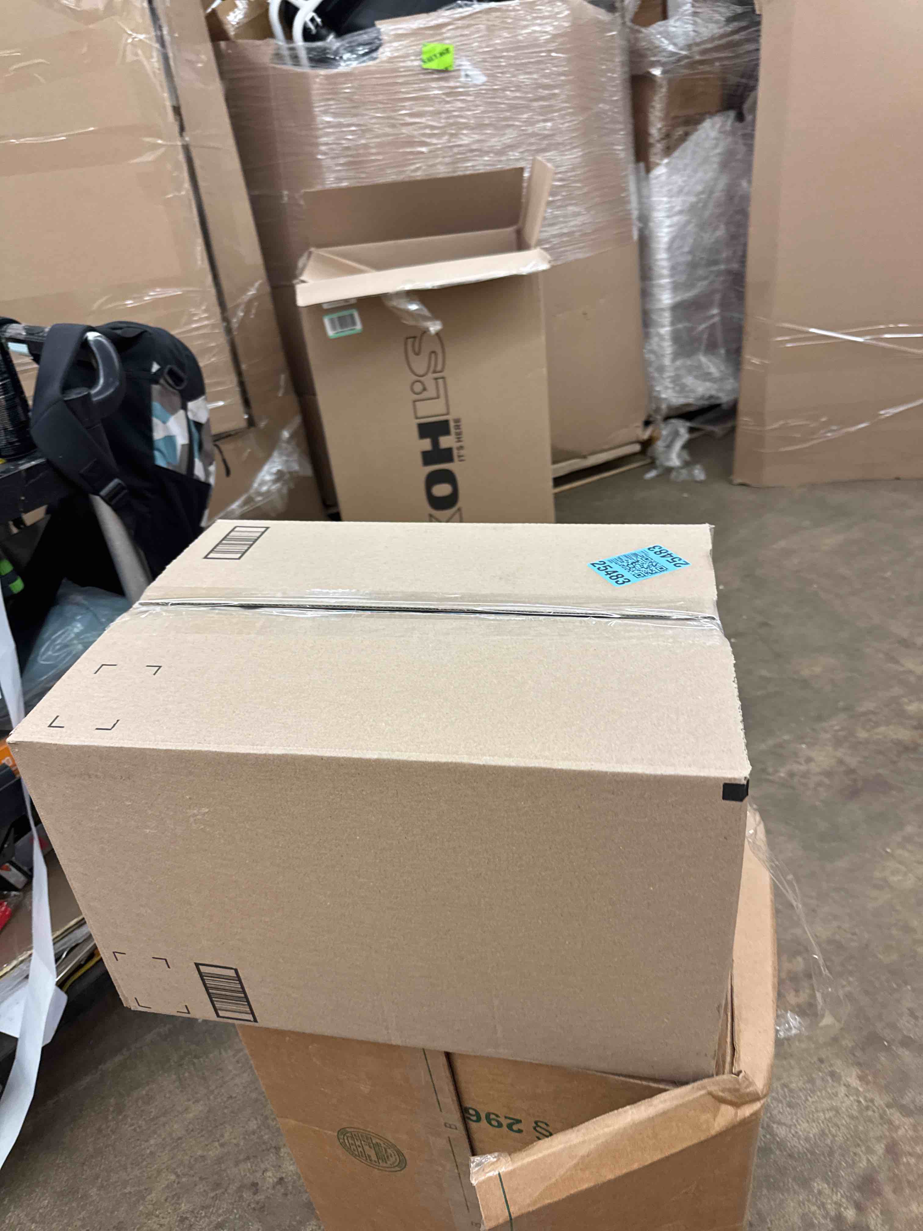 https://s3.amazonaws.com/lotting-images-prod/phillipi/PPE1989222_1744918847144.jpeg