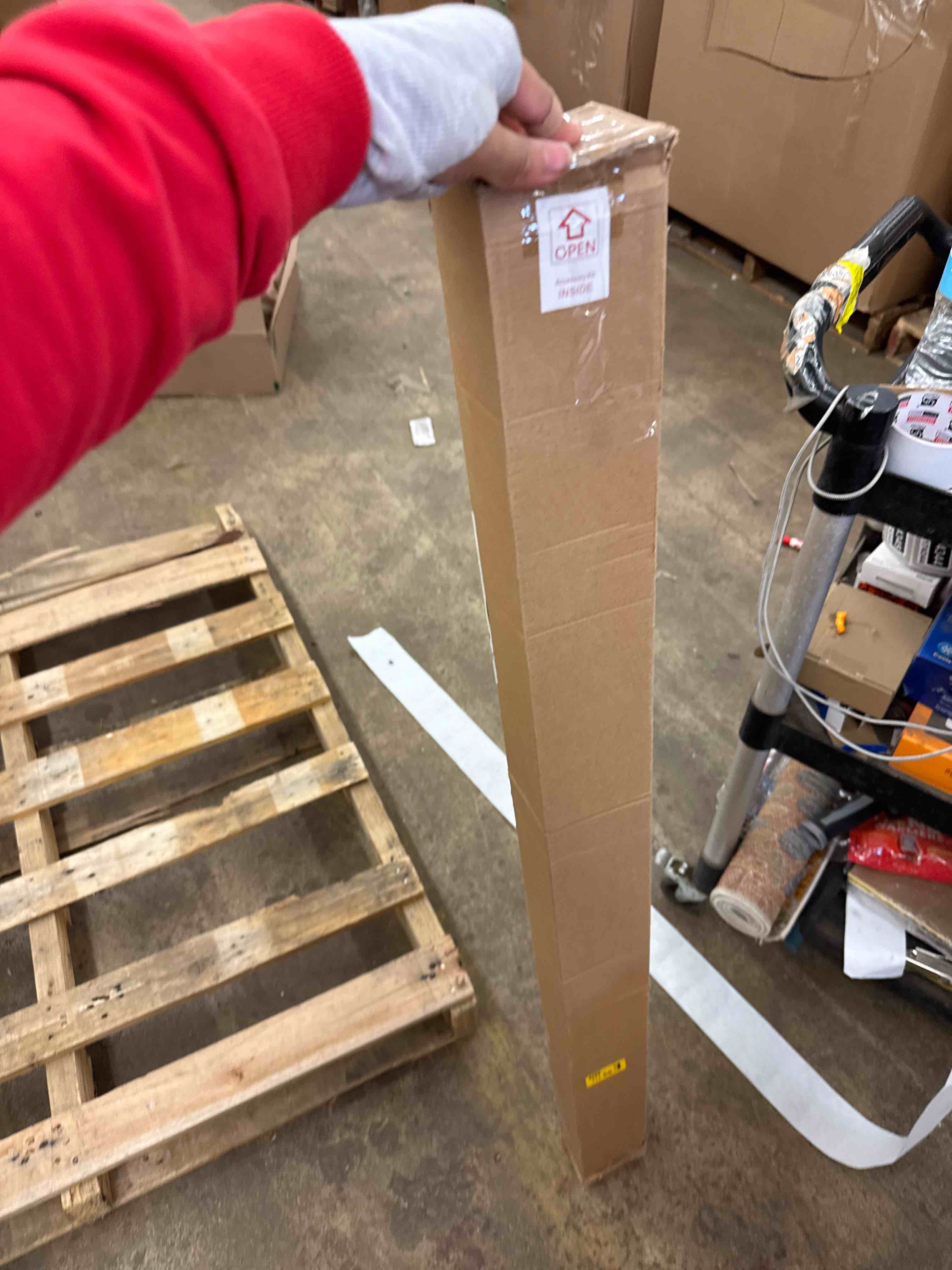 https://s3.amazonaws.com/lotting-images-prod/phillipi/PPE1989224_1744919227066.jpeg