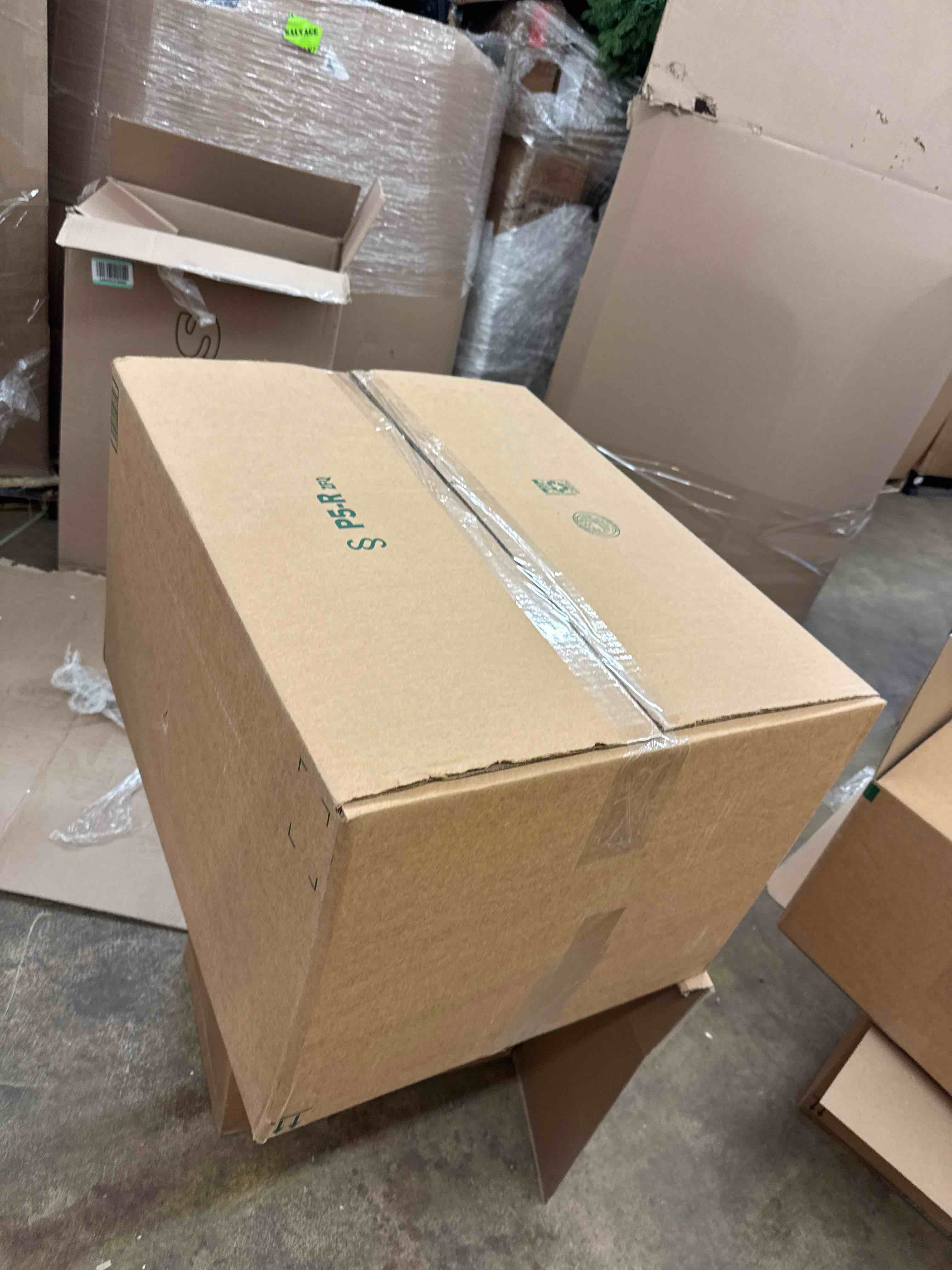 https://s3.amazonaws.com/lotting-images-prod/phillipi/PPE1989226_1744919591983.jpeg