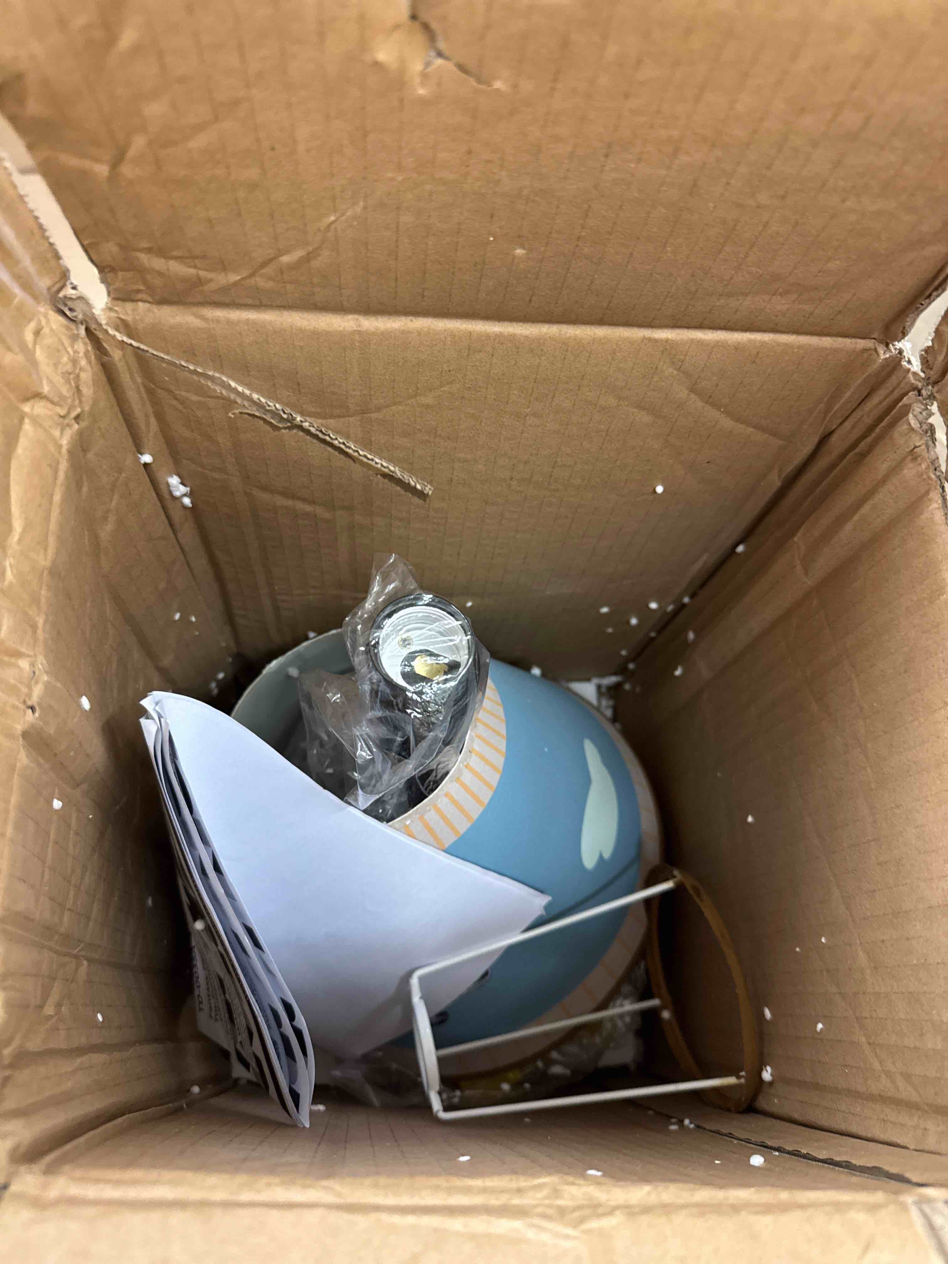 https://s3.amazonaws.com/lotting-images-prod/phillipi/PPE1989228_1744919793881.jpeg