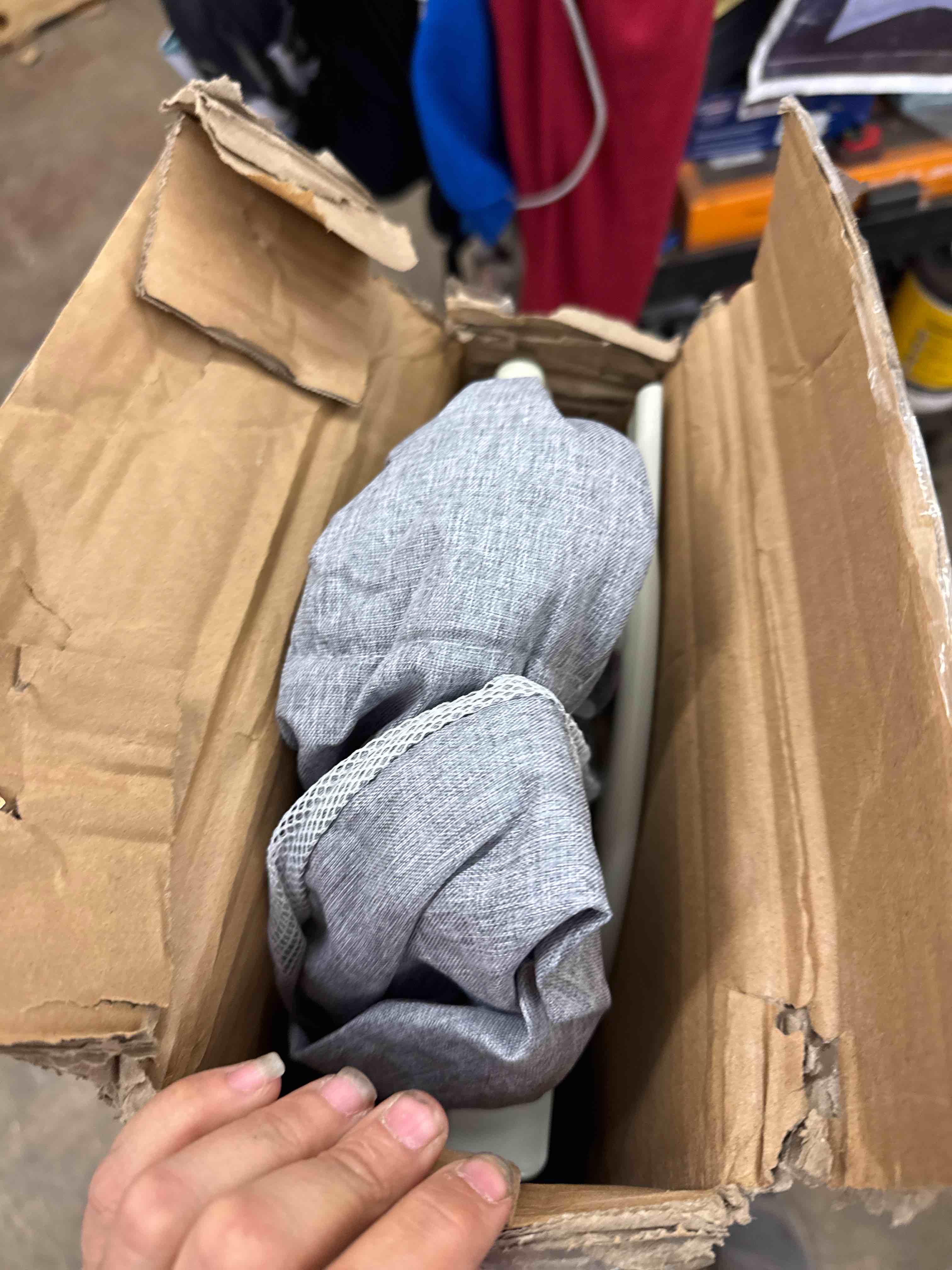https://s3.amazonaws.com/lotting-images-prod/phillipi/PPE1989284_1745004037221.jpeg