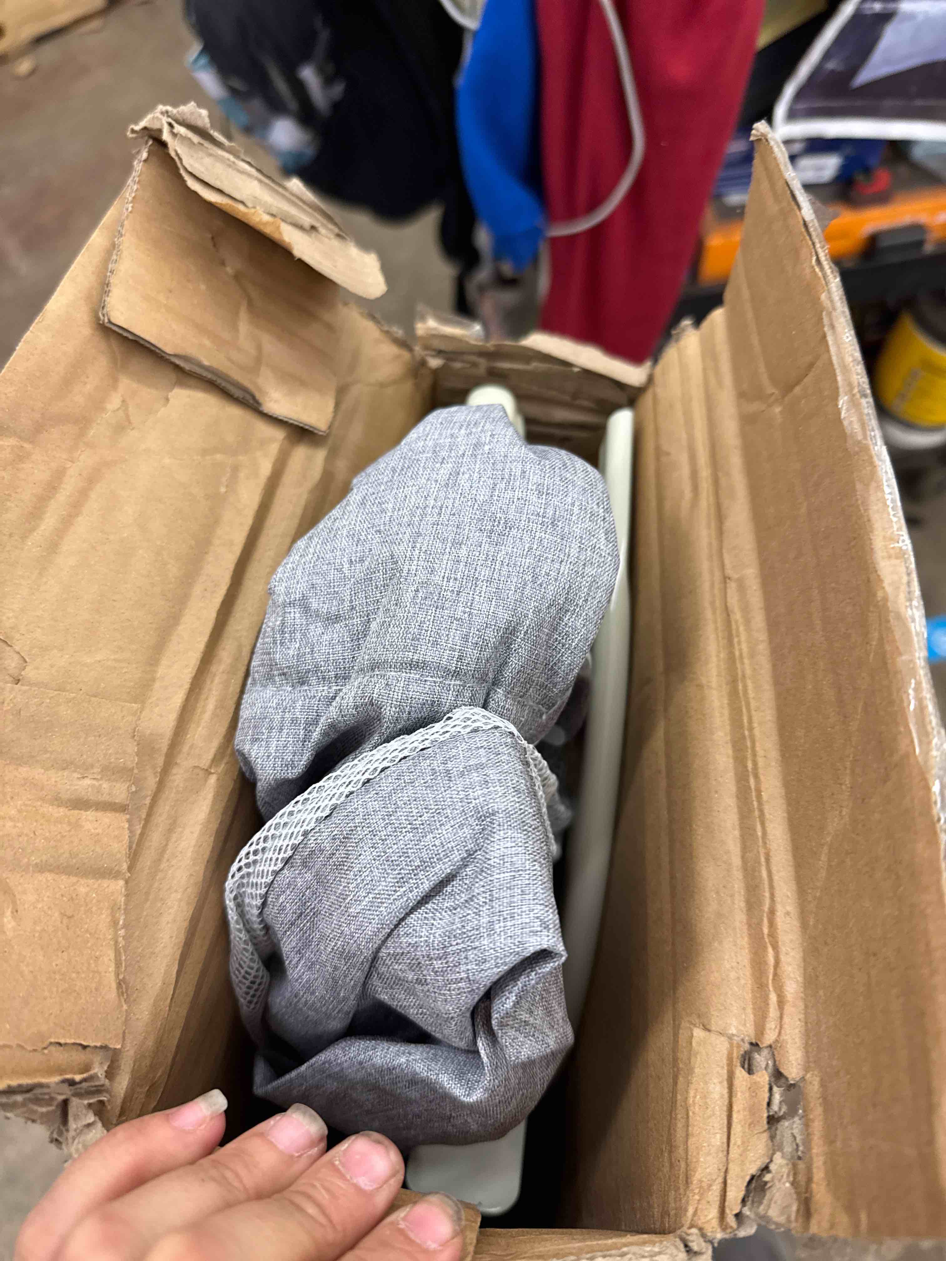 https://s3.amazonaws.com/lotting-images-prod/phillipi/PPE1989284_1745004037979.jpeg