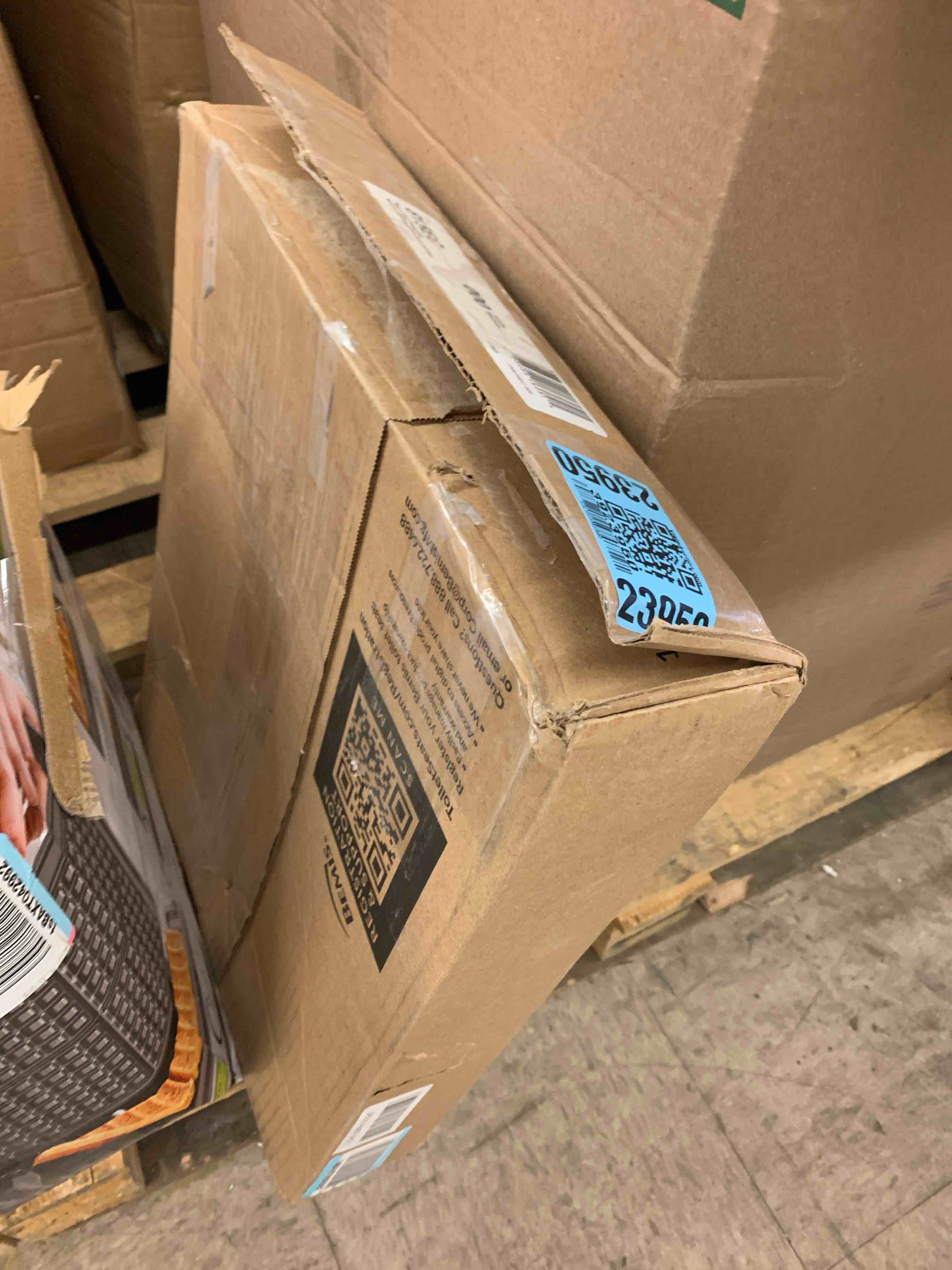 https://s3.amazonaws.com/lotting-images-prod/phillipi/PPE1989507_1745347791955.jpeg