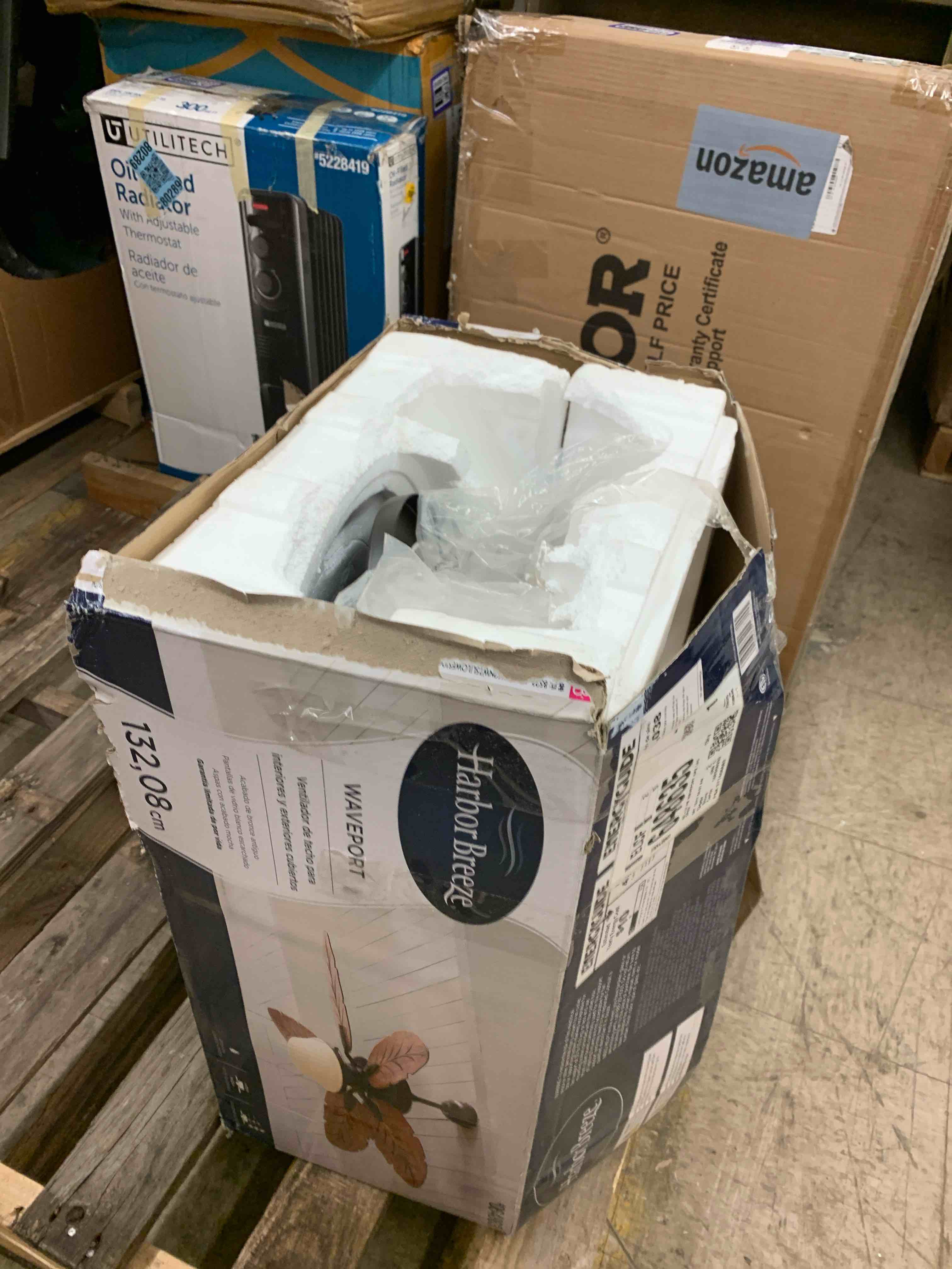 https://s3.amazonaws.com/lotting-images-prod/phillipi/PPE1989581_1745516906179.jpeg