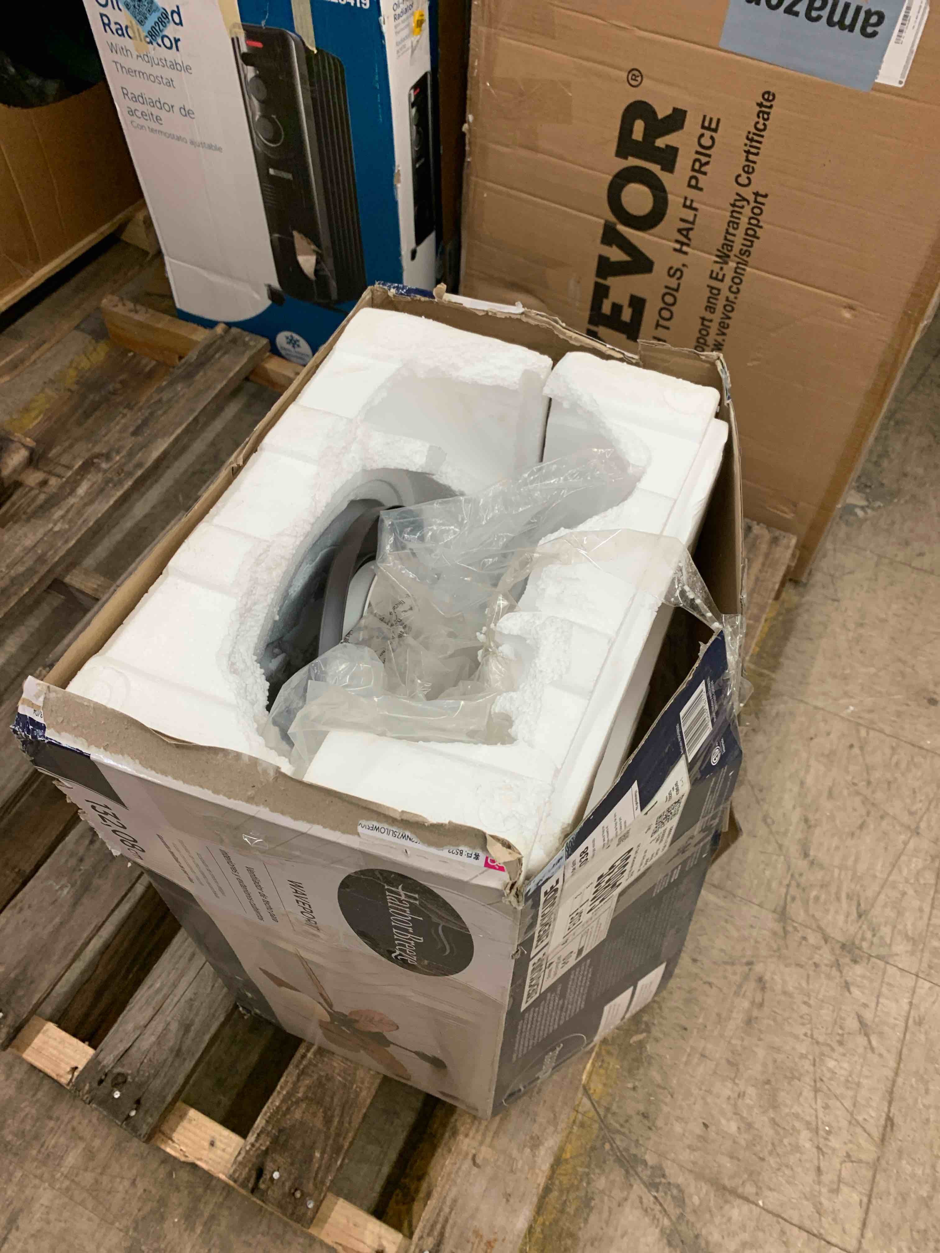 https://s3.amazonaws.com/lotting-images-prod/phillipi/PPE1989581_1745516907731.jpeg