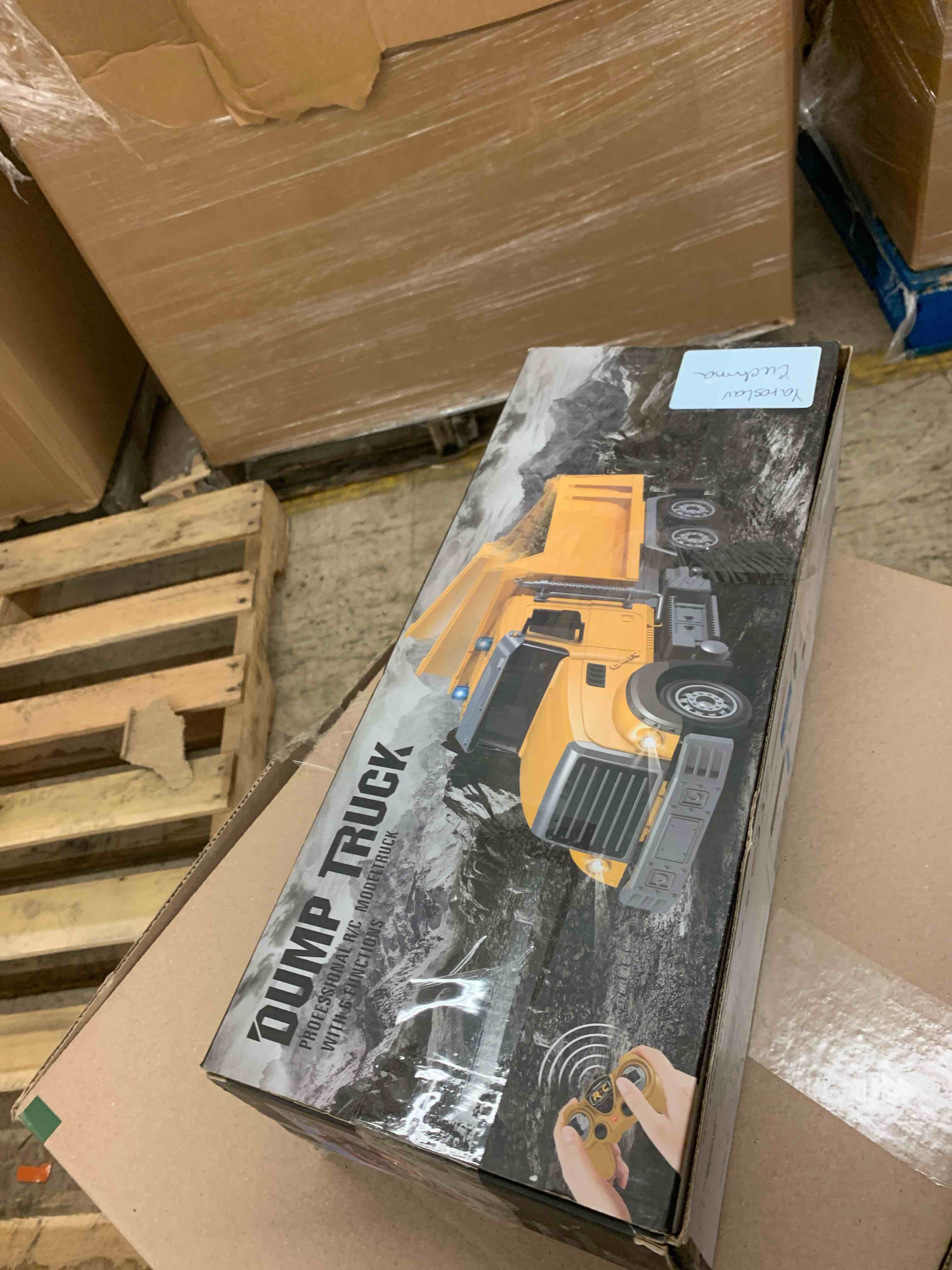 https://s3.amazonaws.com/lotting-images-prod/phillipi/PPE1989720_1745936717019.jpeg