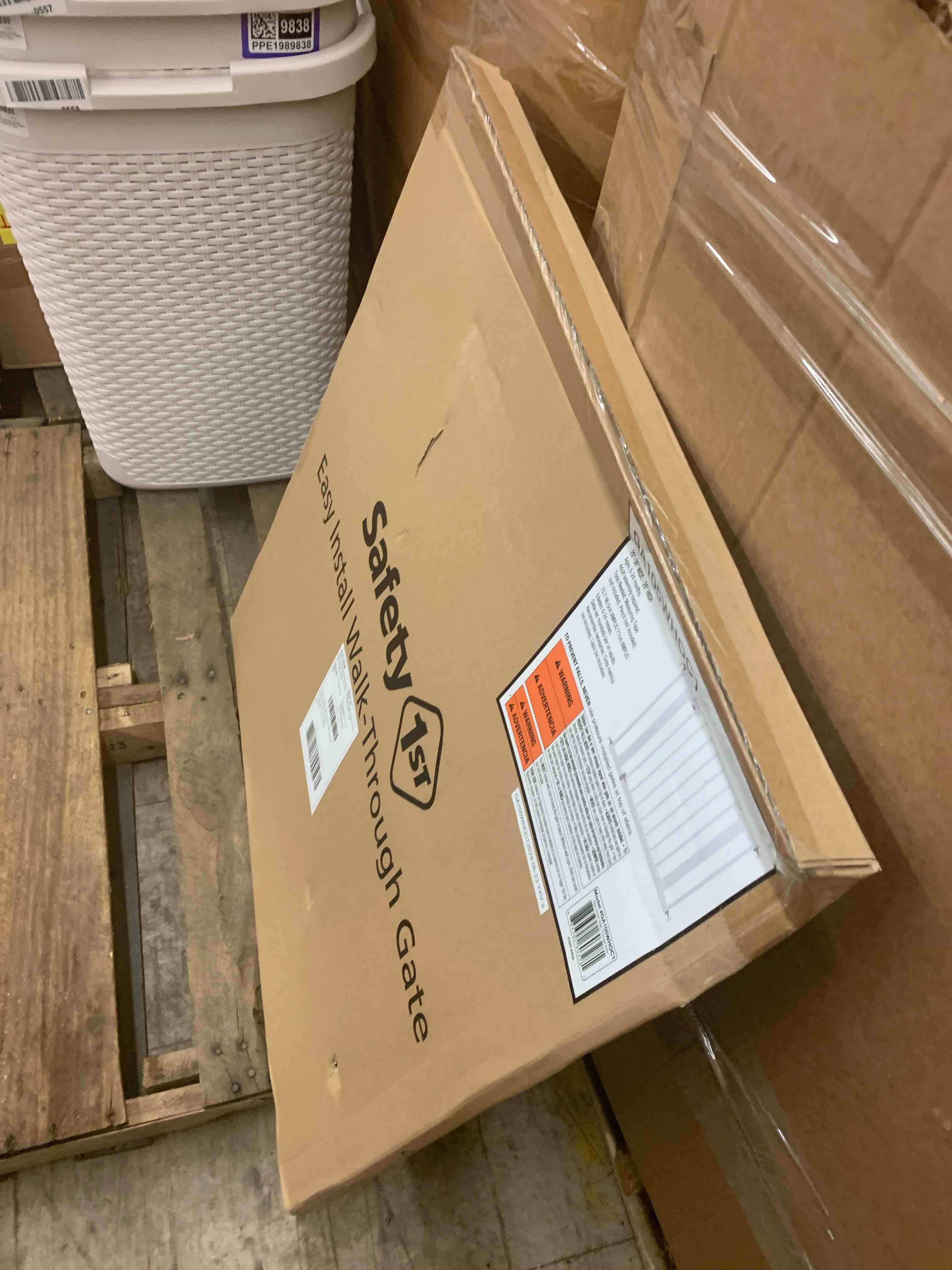 https://s3.amazonaws.com/lotting-images-prod/phillipi/PPE1989843_1746109871737.jpeg