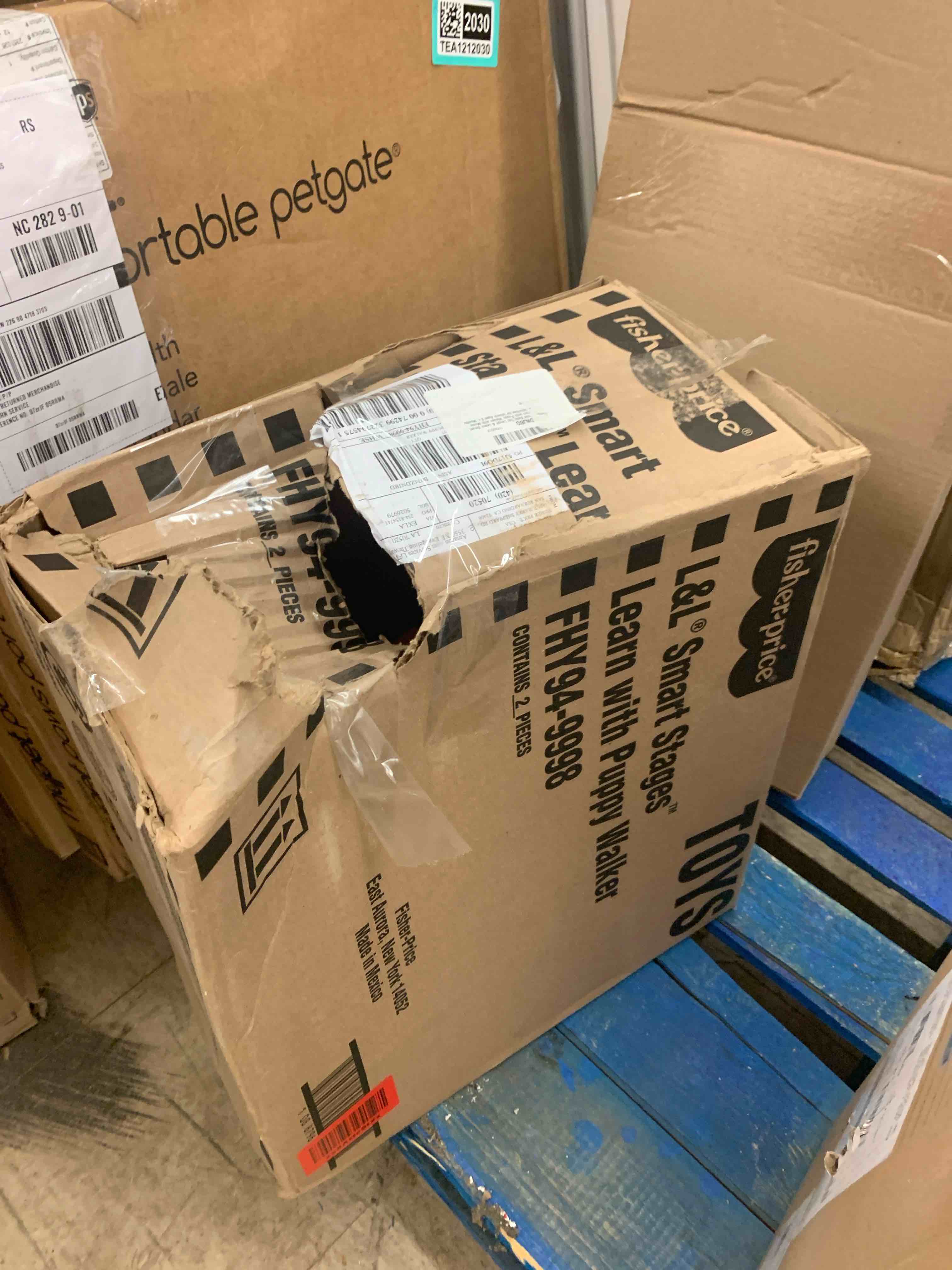 https://s3.amazonaws.com/lotting-images-prod/phillipi/PPE1989847_1746122075782.jpeg