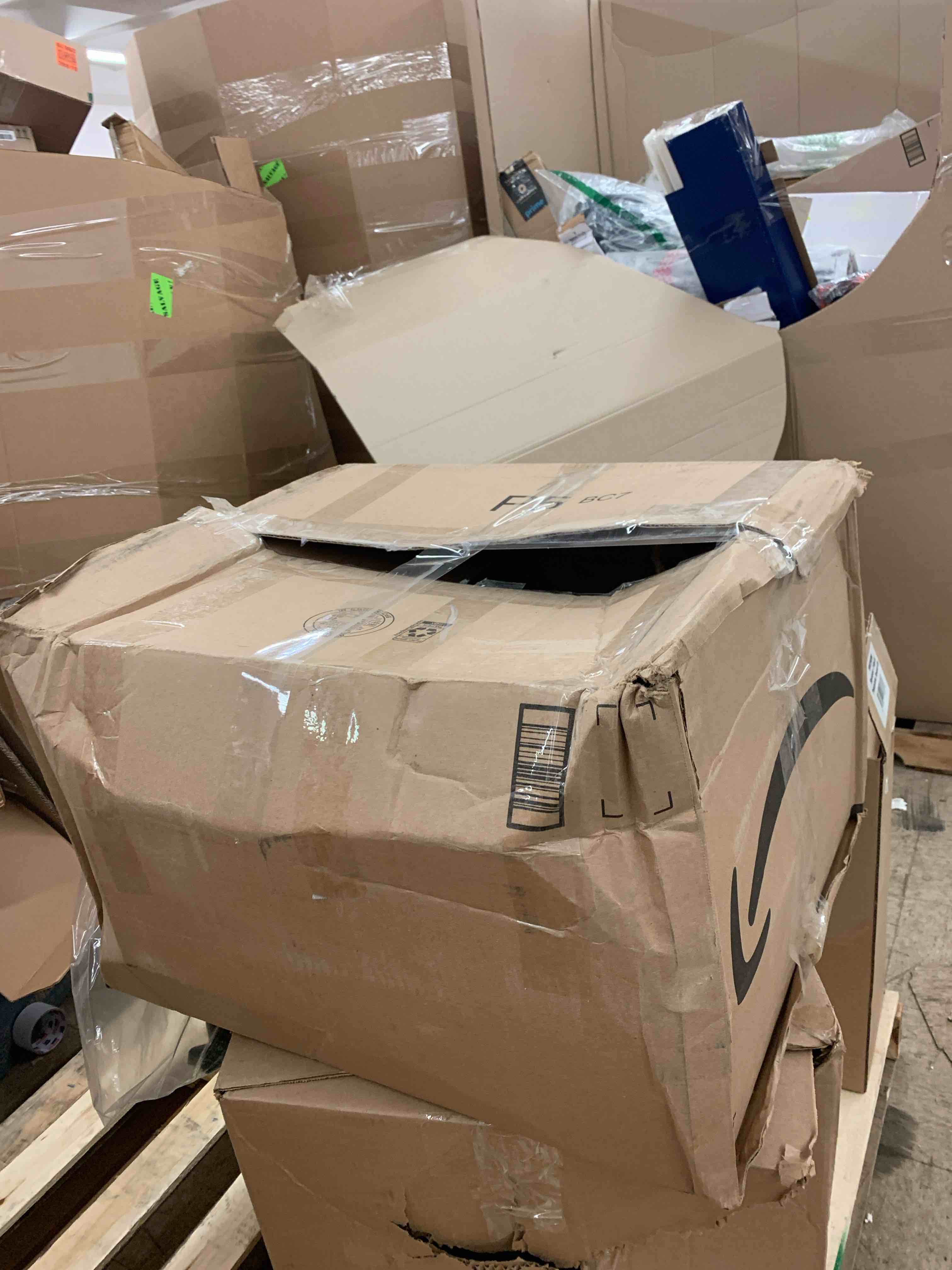 https://s3.amazonaws.com/lotting-images-prod/phillipi/PPE1989894_1746131597825.jpeg