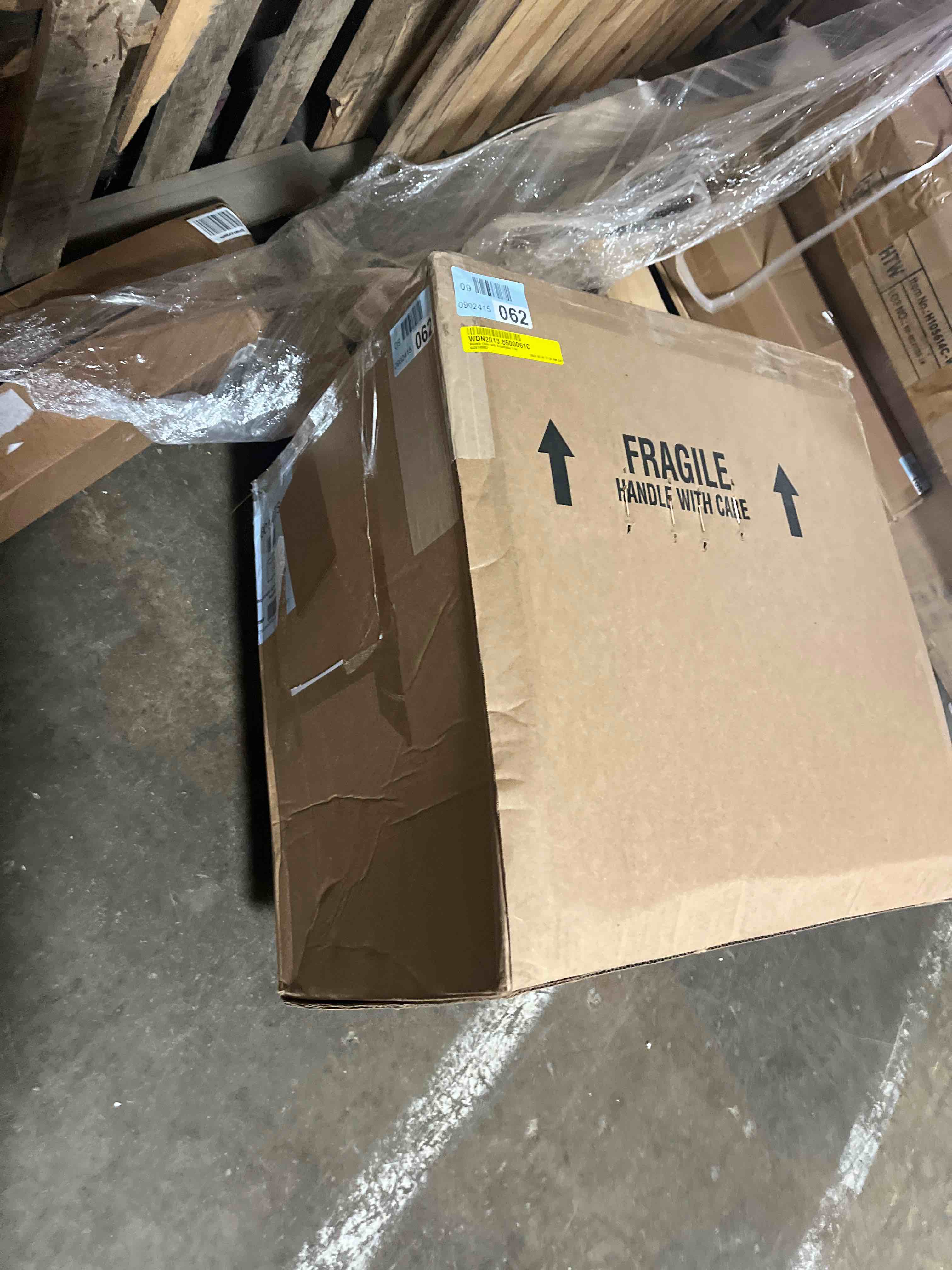 https://s3.amazonaws.com/lotting-images-prod/phillipi/PPE1991408_1749046881134.jpeg